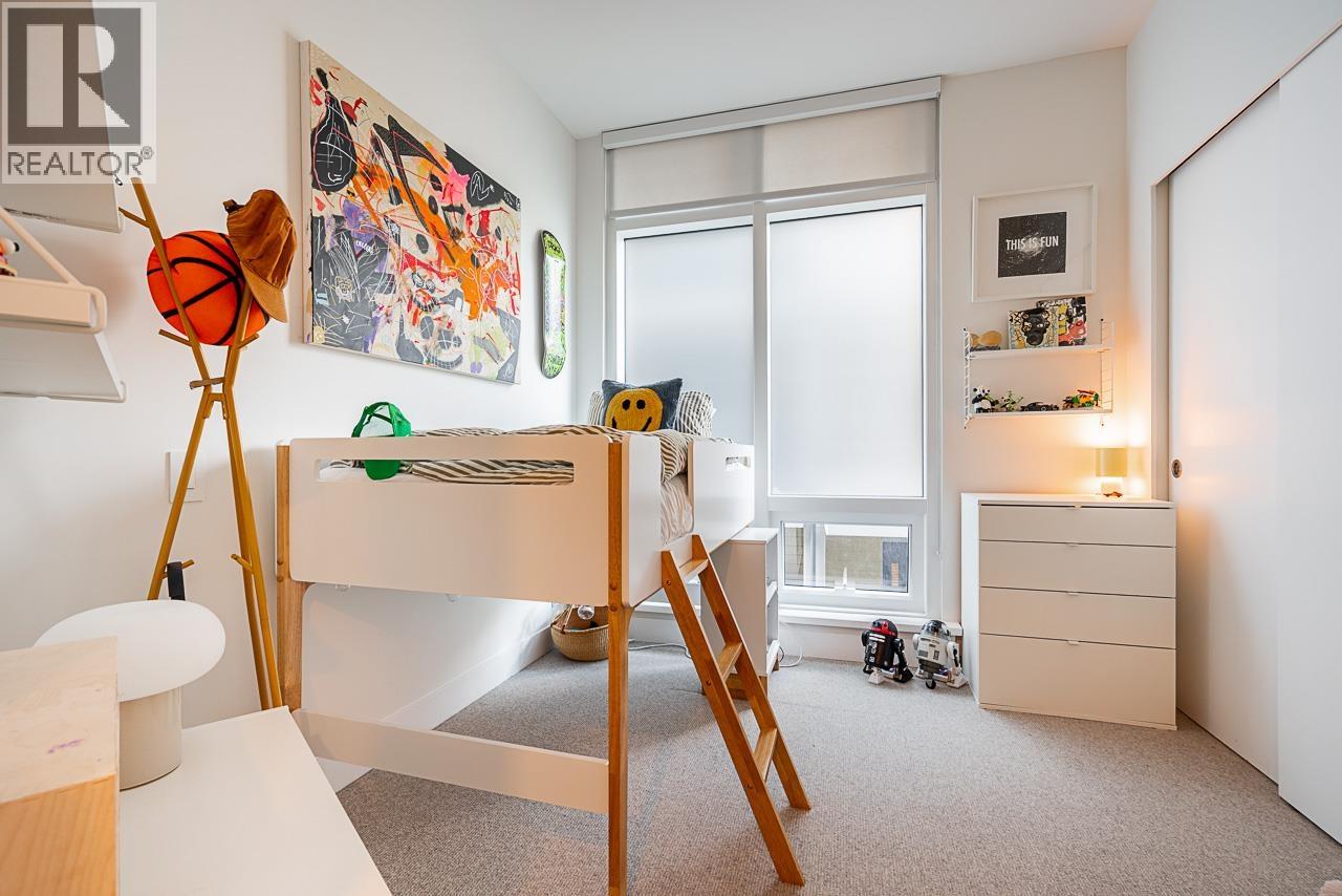 401 6699 NELSON AVENUE, West Vancouver