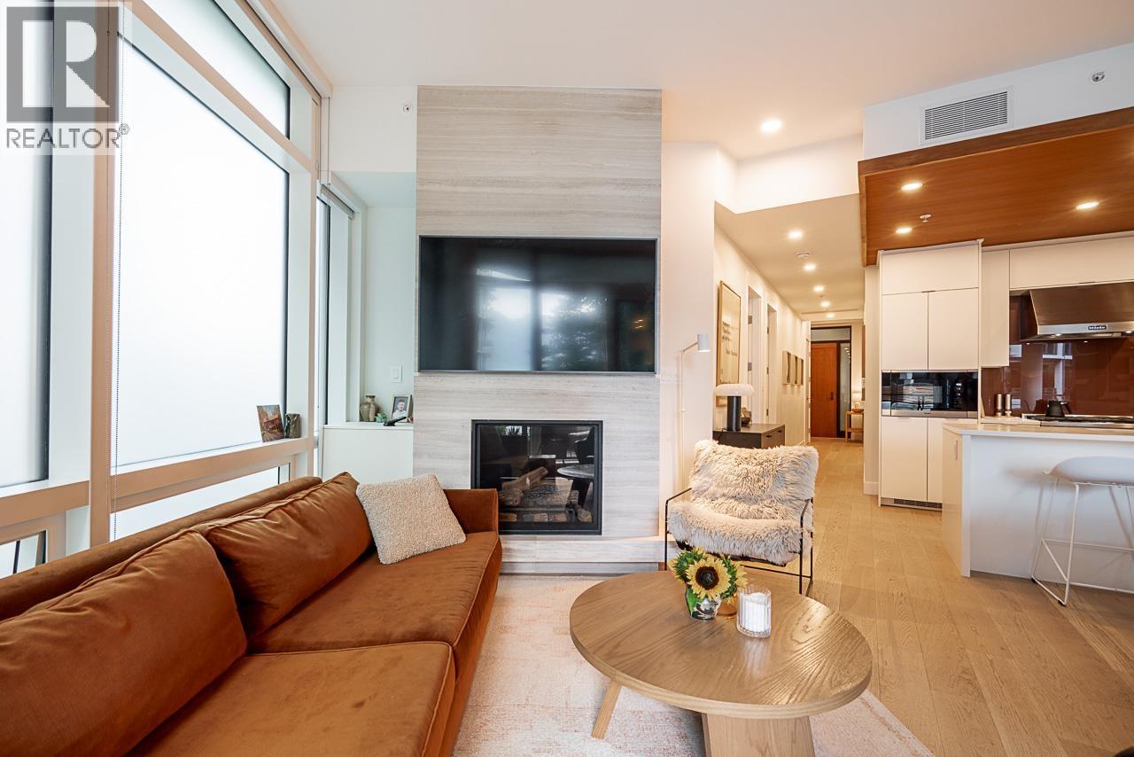 401 6699 NELSON AVENUE, West Vancouver