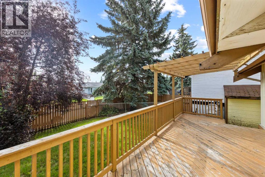 Single Family House Bungalow for Sale in  Whitehill Place NE Whitehorn Calgary 