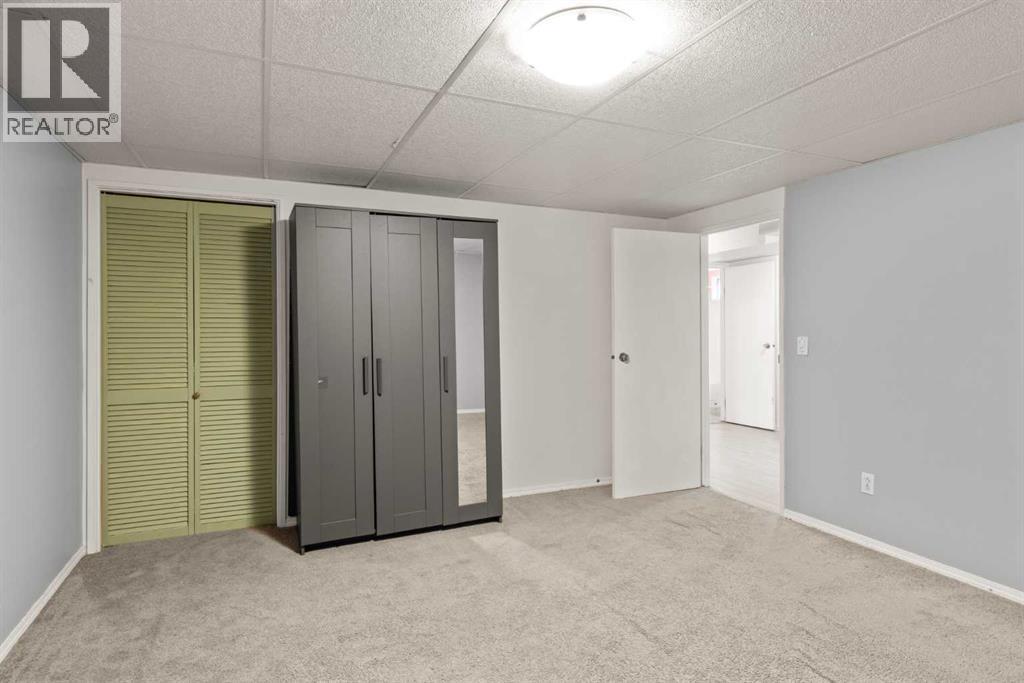 Single Family House Bungalow for Sale in  Whitehill Place NE Whitehorn Calgary 