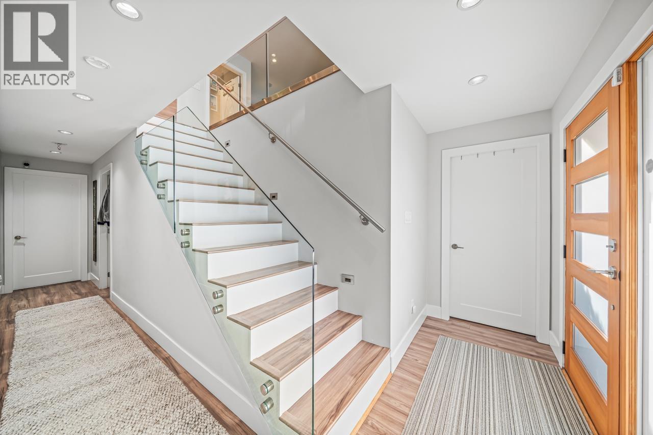 3630 BLUEBONNET ROAD, North Vancouver