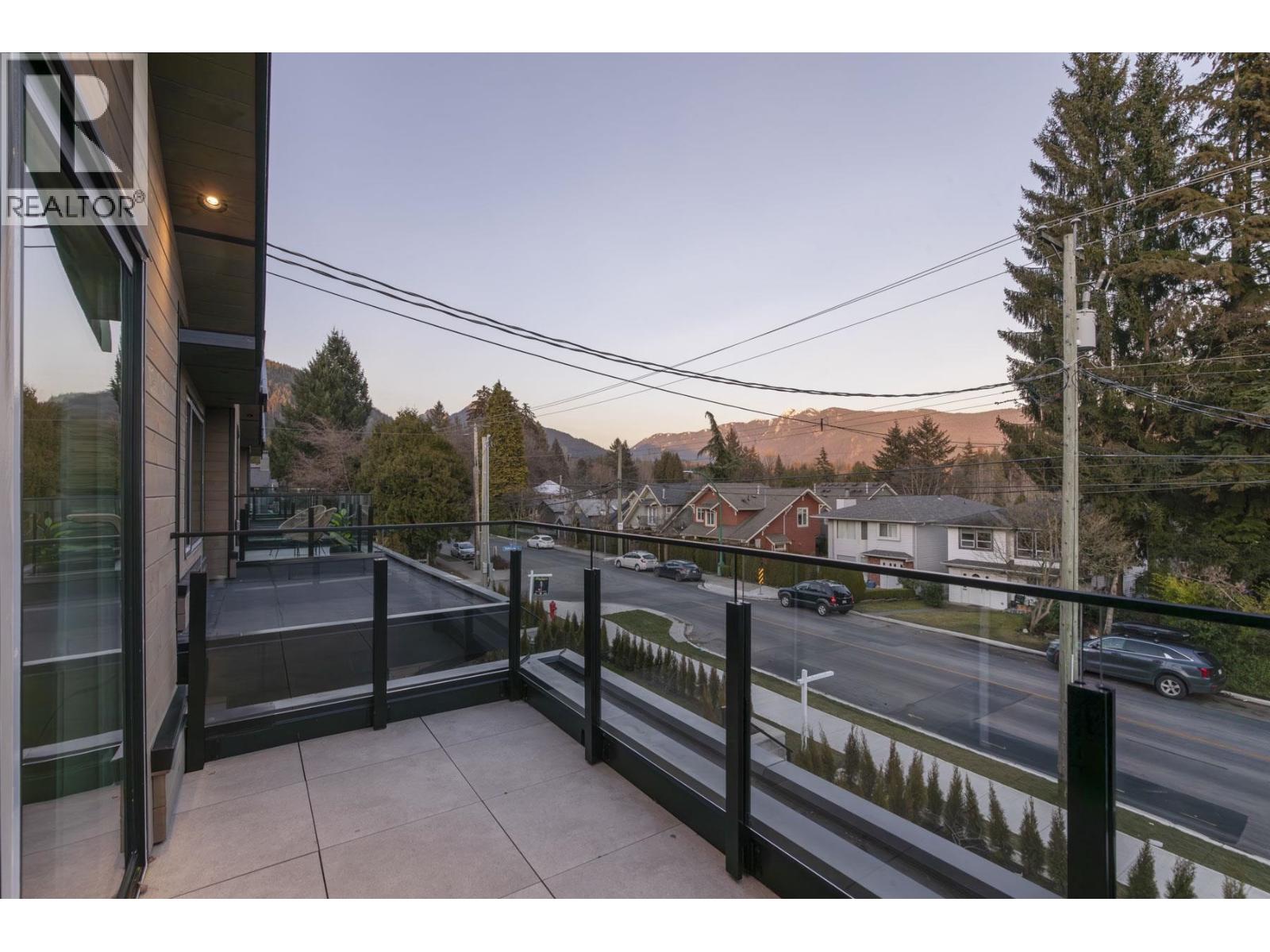 3071 FROMME ROAD, North Vancouver