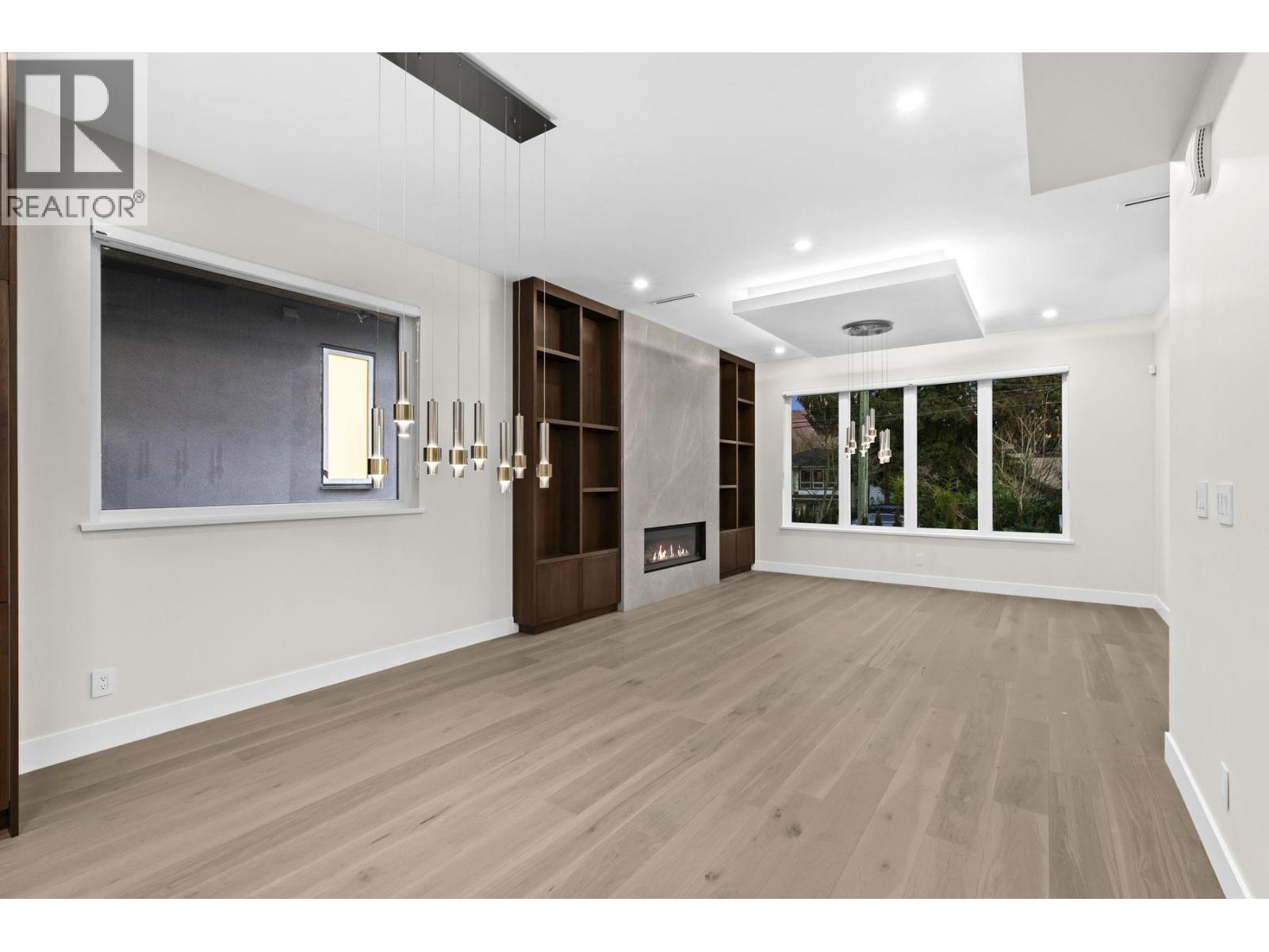 3071 FROMME ROAD, North Vancouver