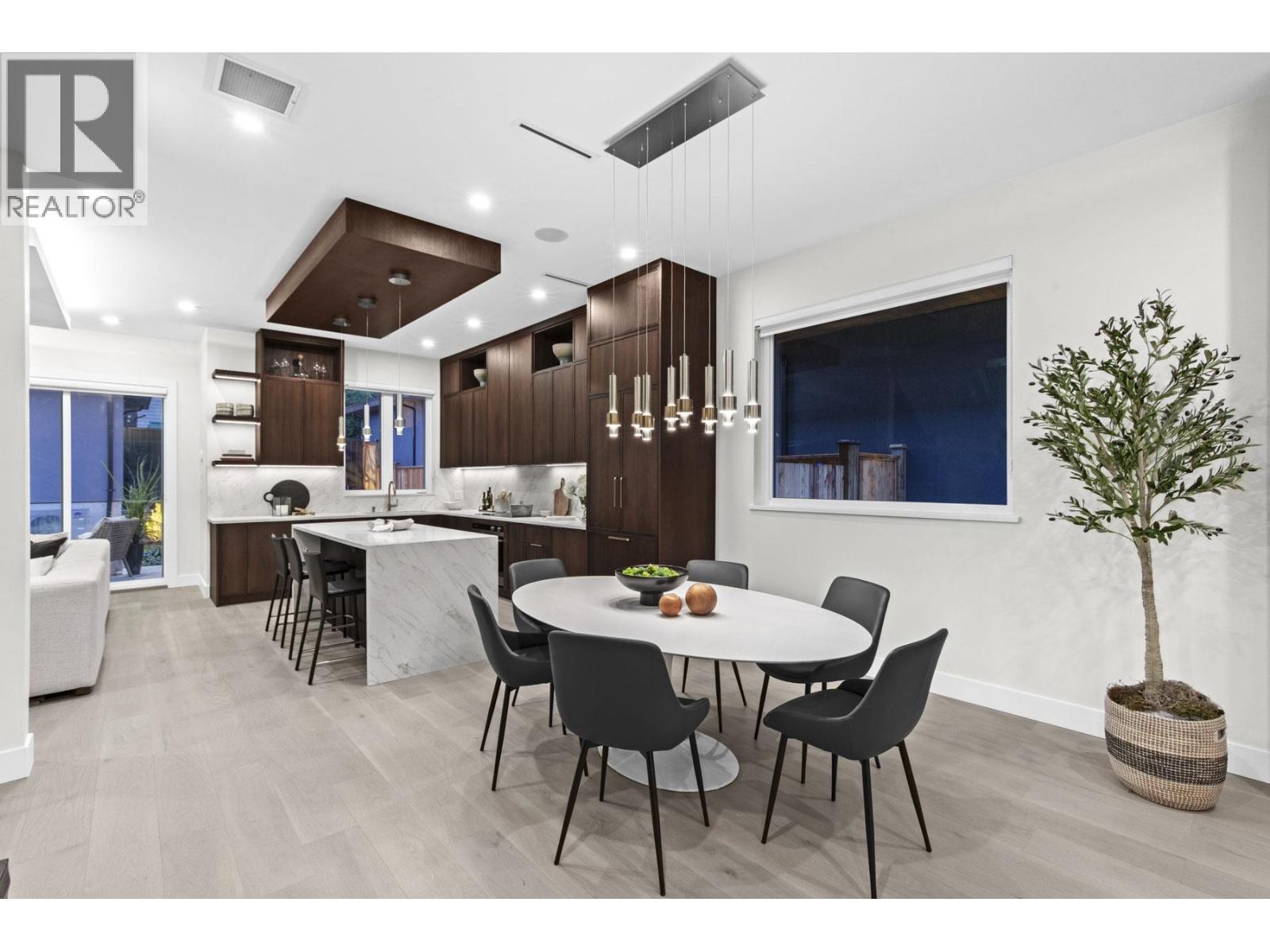 3073 FROMME ROAD, North Vancouver