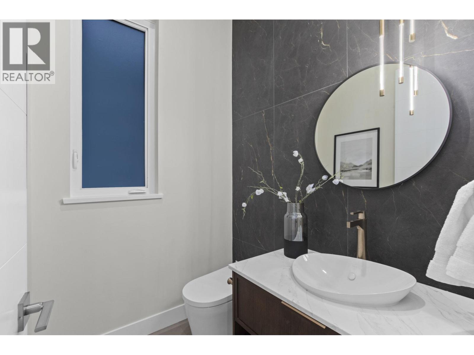 3073 FROMME ROAD, North Vancouver