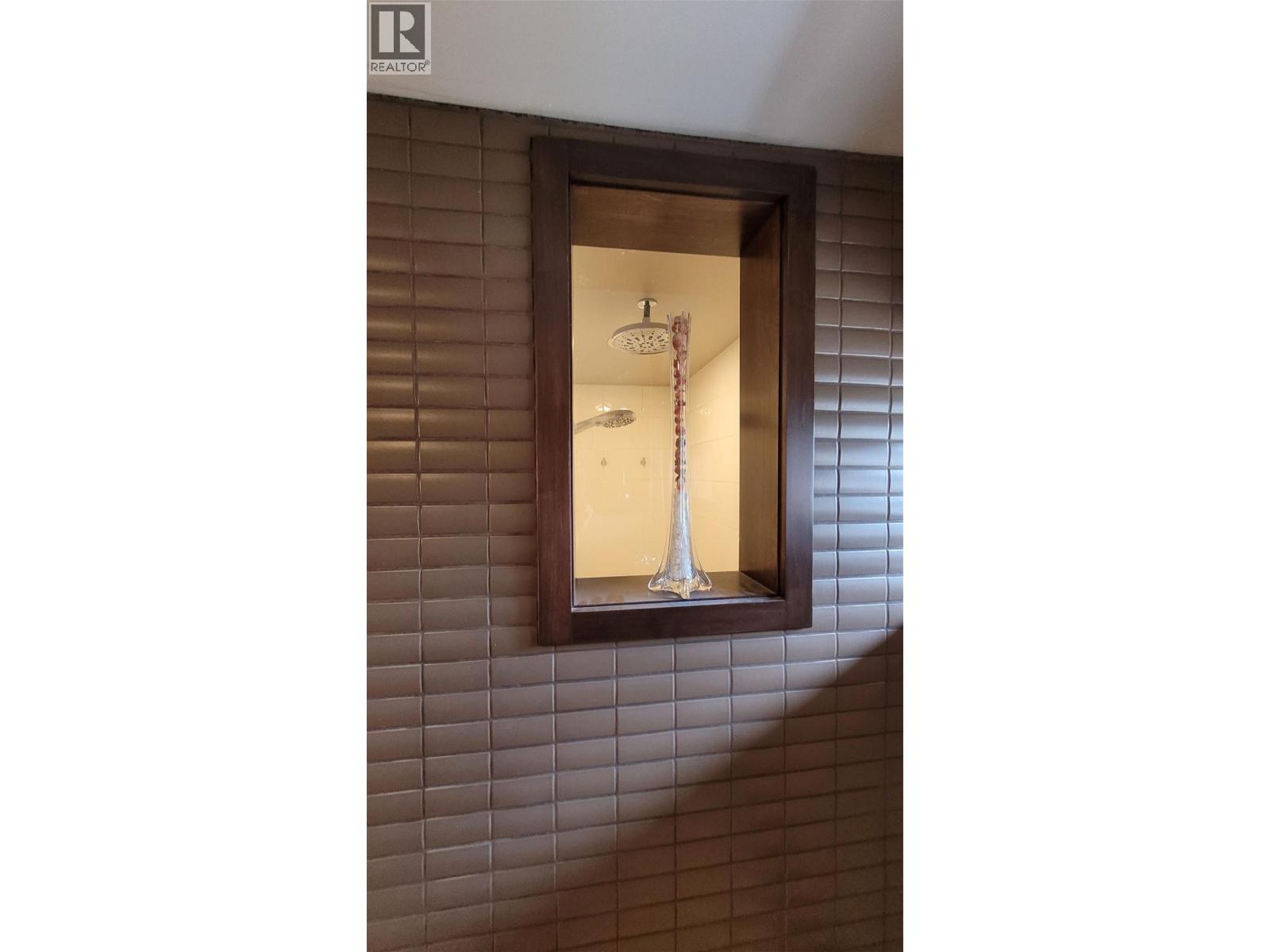 6177 12TH STREET - 17