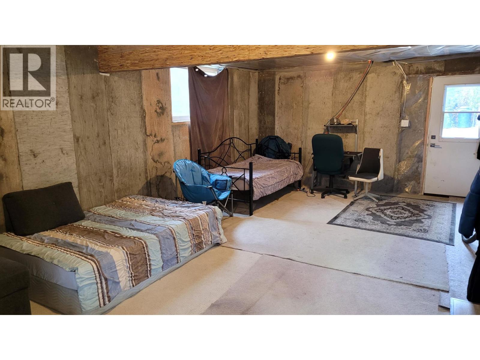 6177 12TH STREET - 27