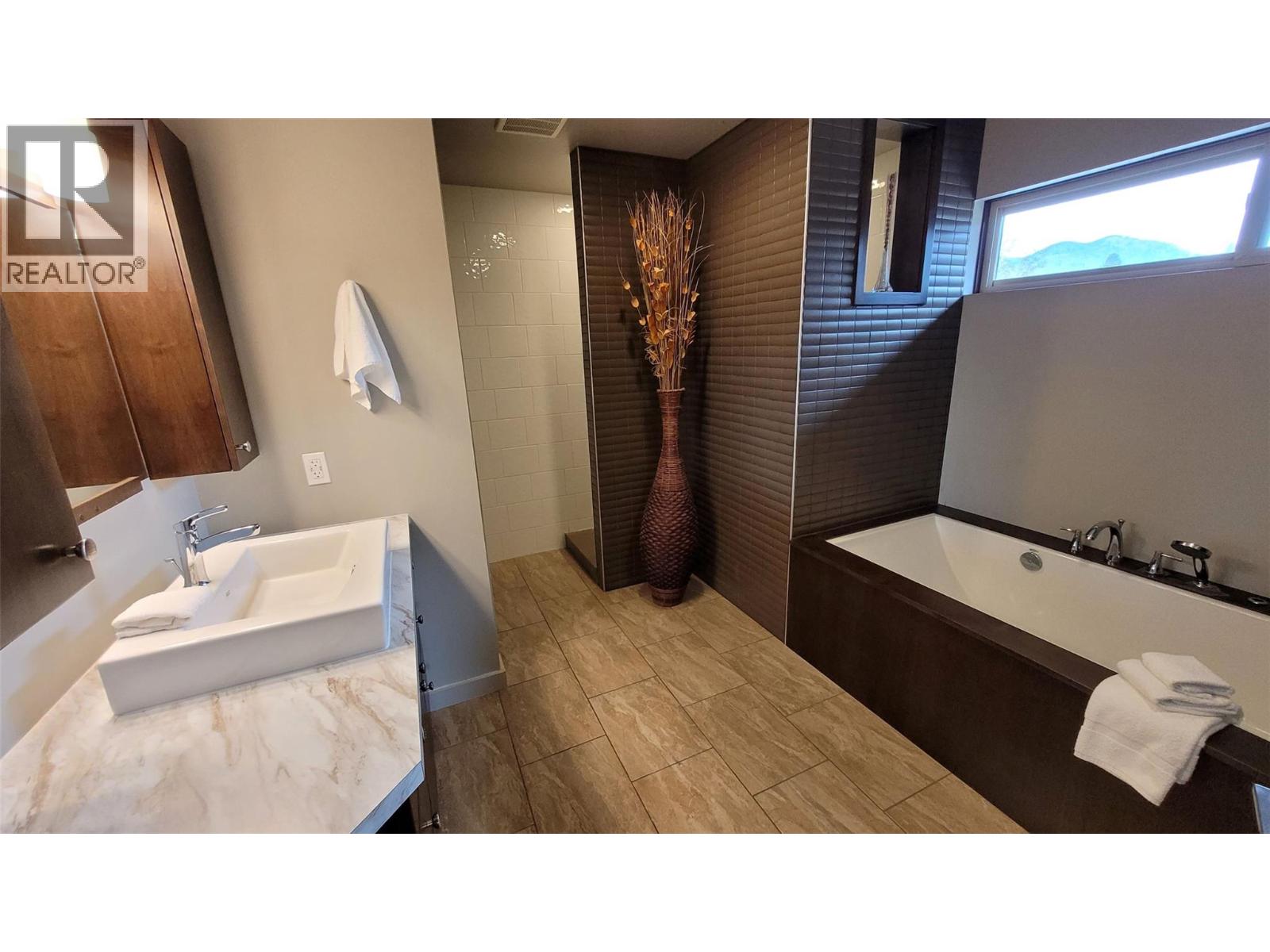 6177 12TH STREET - 15