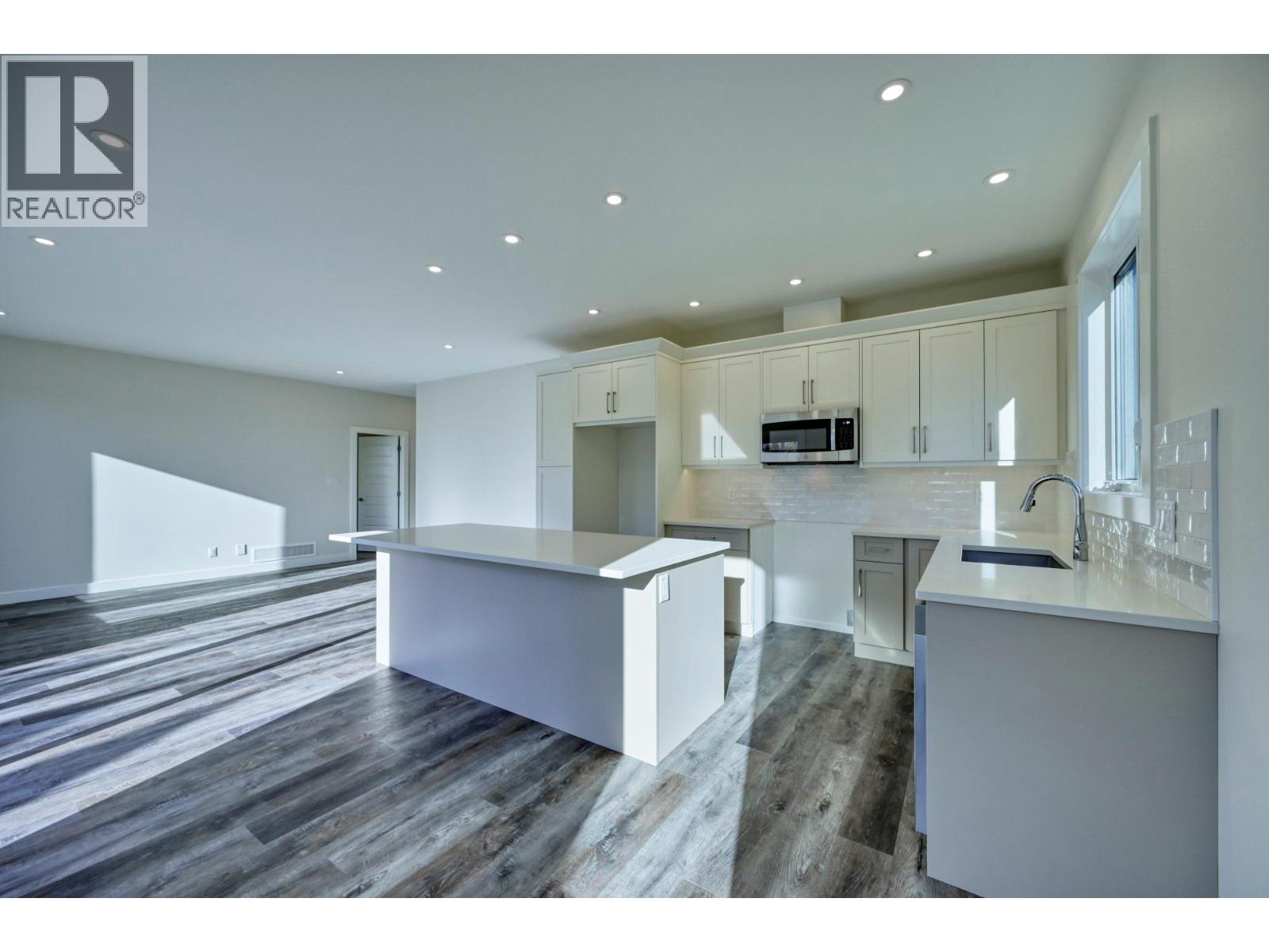 7 Wood Duck Way, Osoyoos
