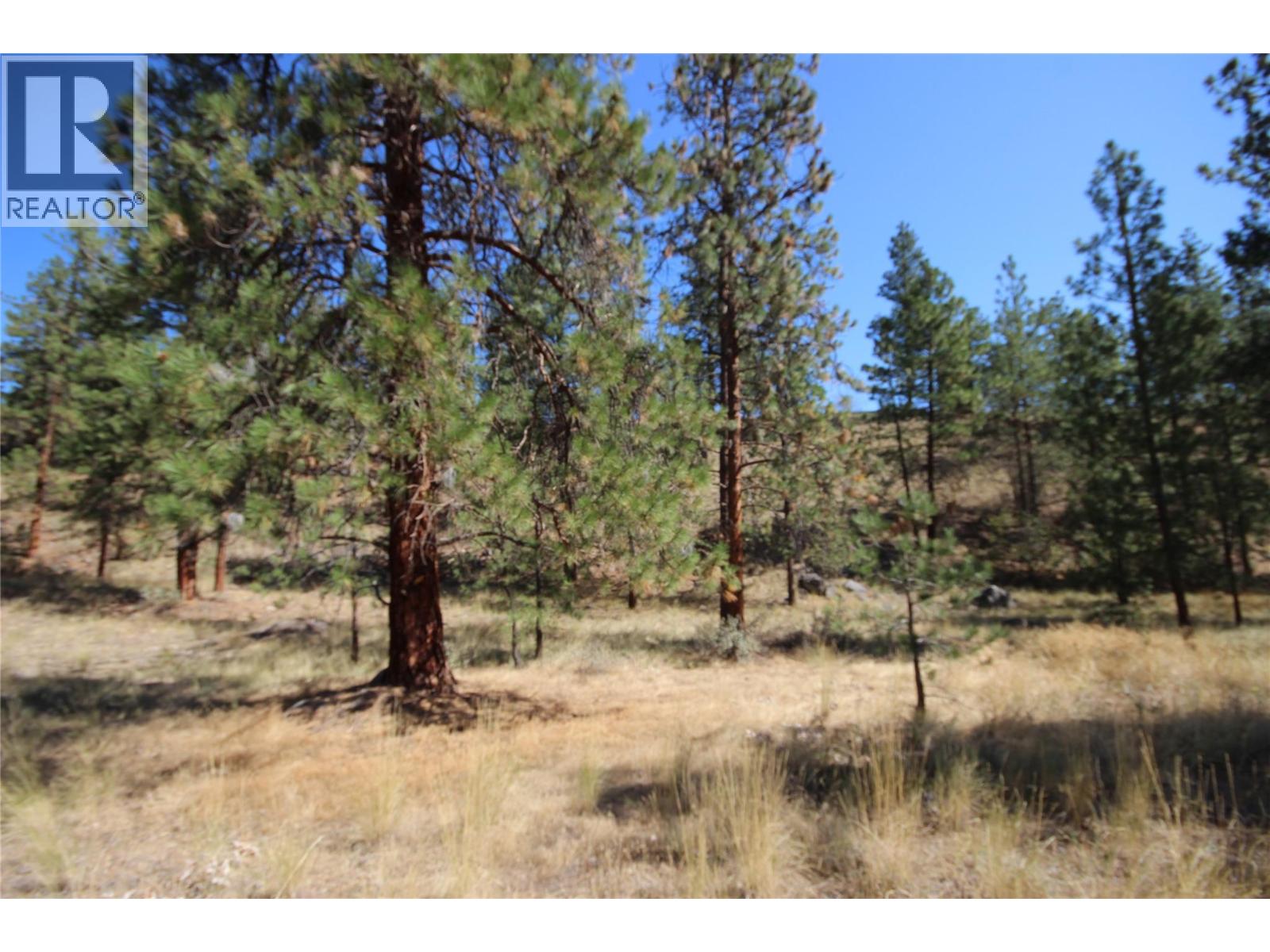 12 Deans Road, Summerland