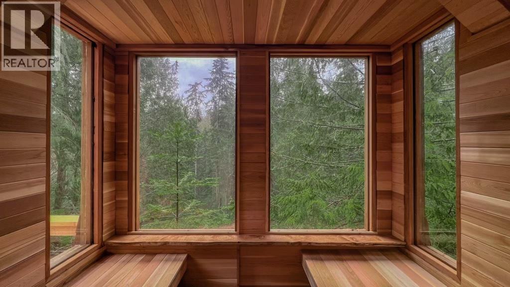 1380 FERNIE ROAD, Bowen Island