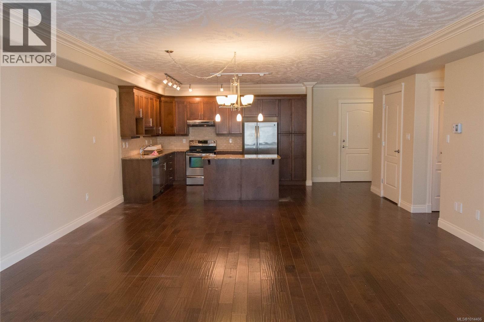 #636 3666 ROYAL VISTA WAY - 6