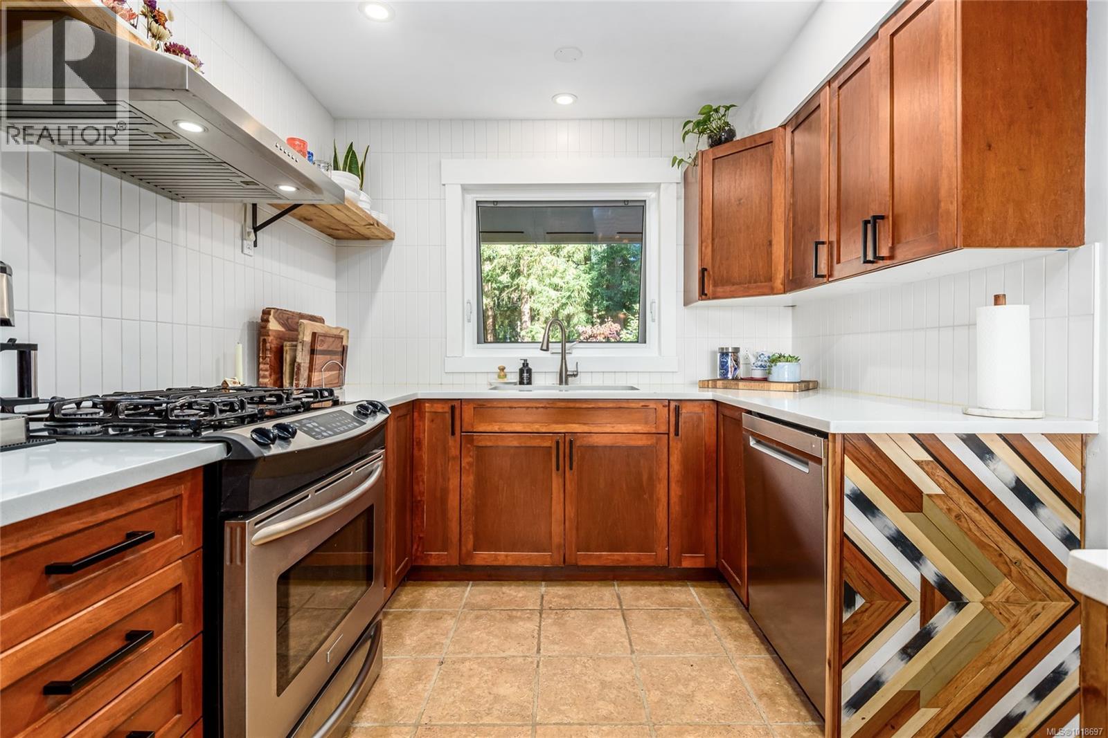 1165 Glen Urquhart Dr, Courtenay