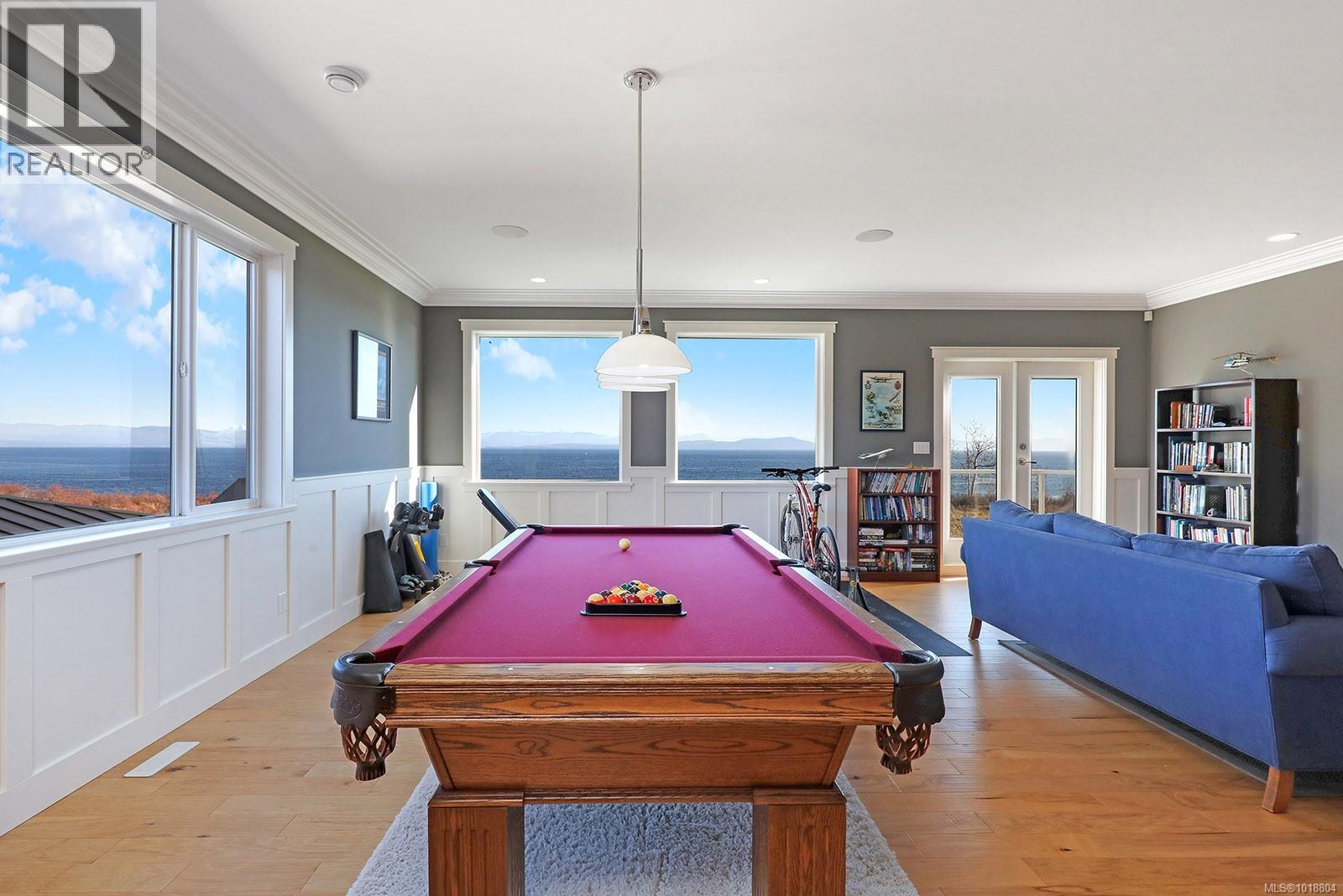 300 Connemara Rd, Comox