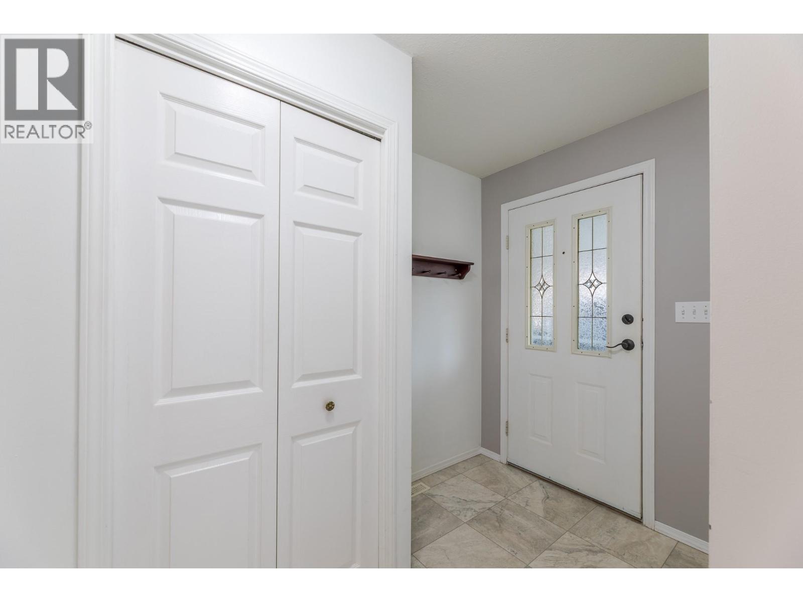 145 REDWING Place Unit# 7, Oliver