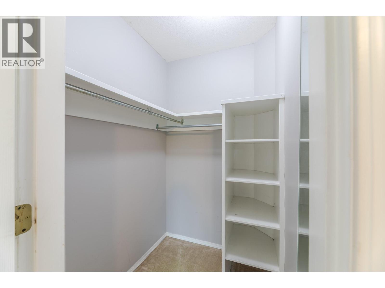 145 REDWING Place Unit# 7, Oliver