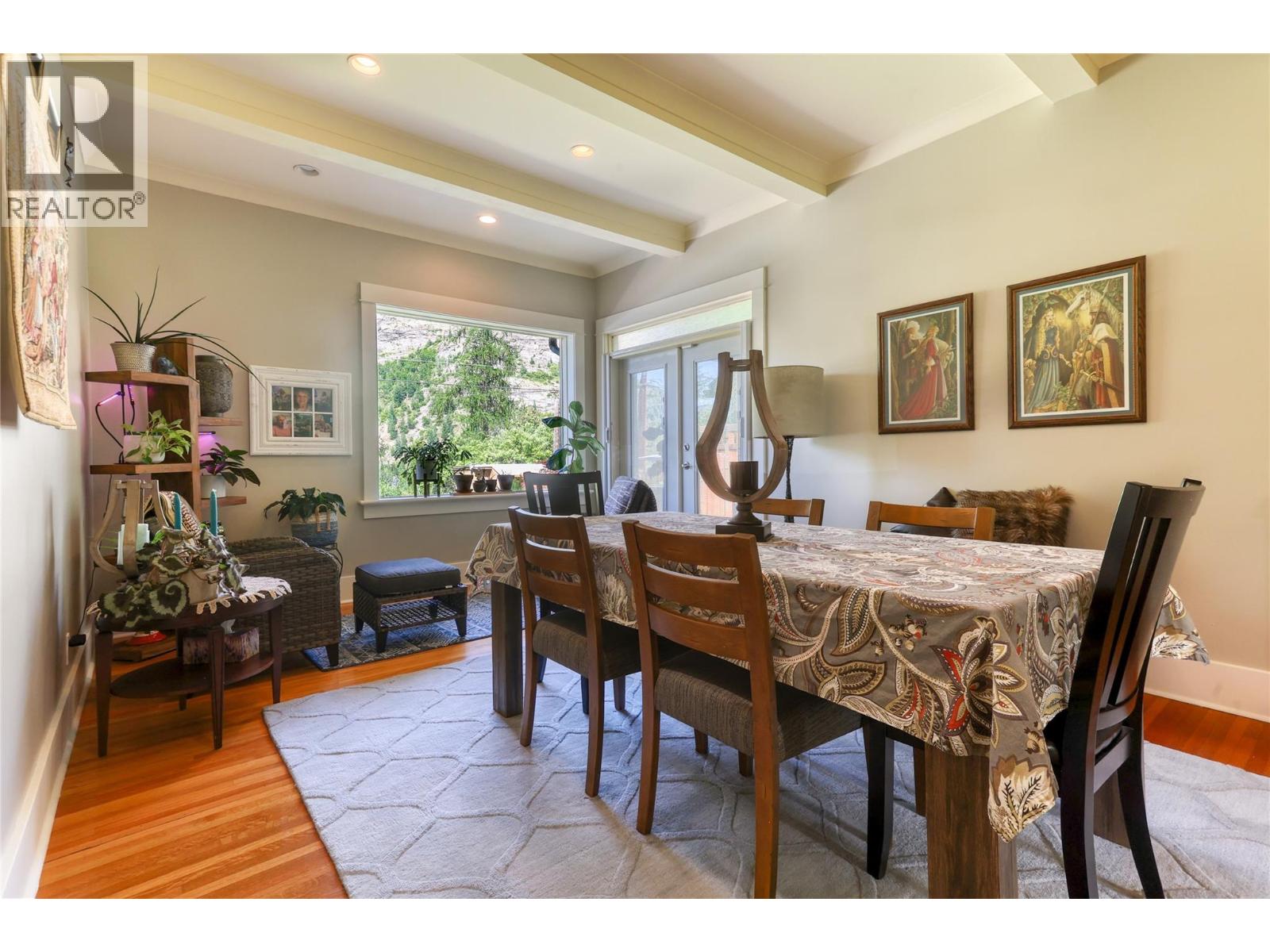 208 Ritchie Avenue, Trail