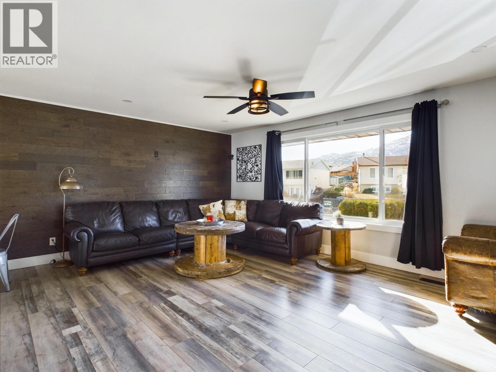 17 SANTA ROSA Place, Osoyoos