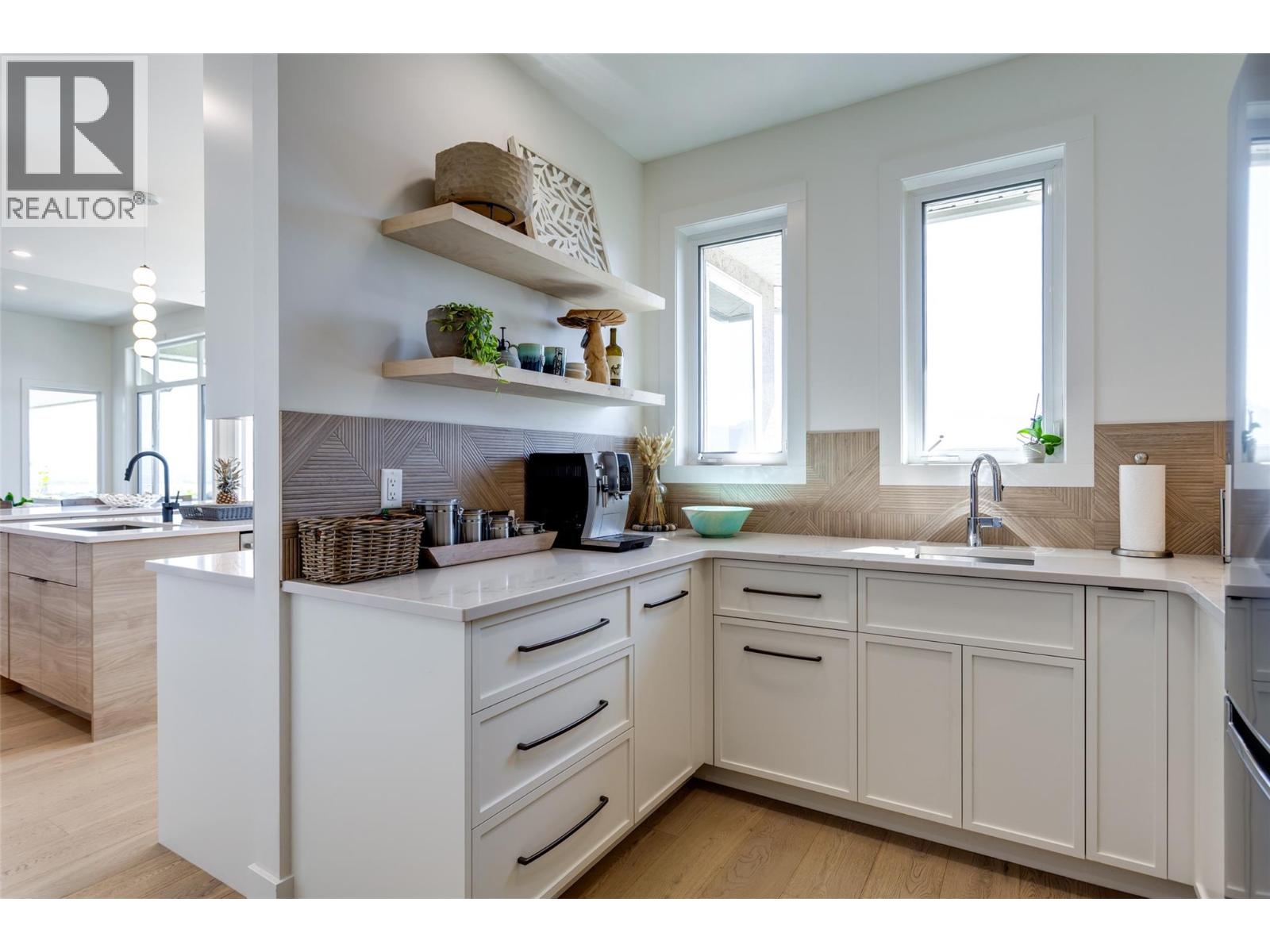  1608 Braeburn Court, West Kelowna