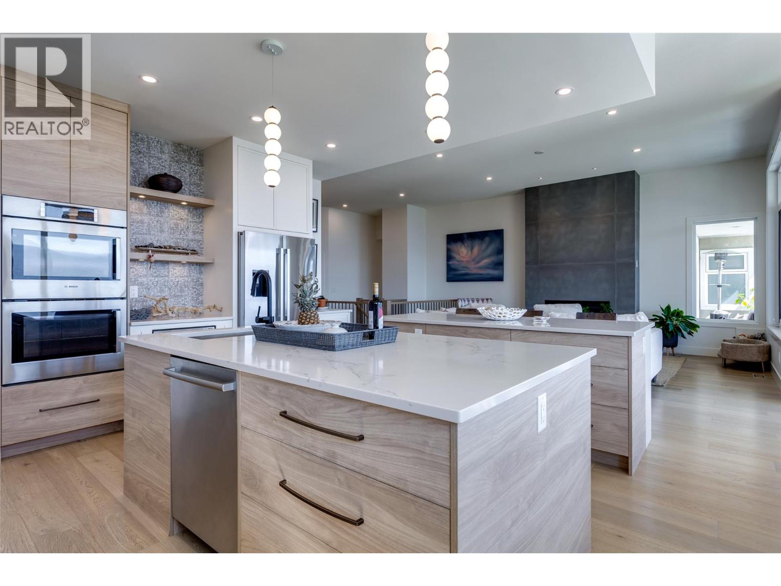  1608 Braeburn Court, West Kelowna