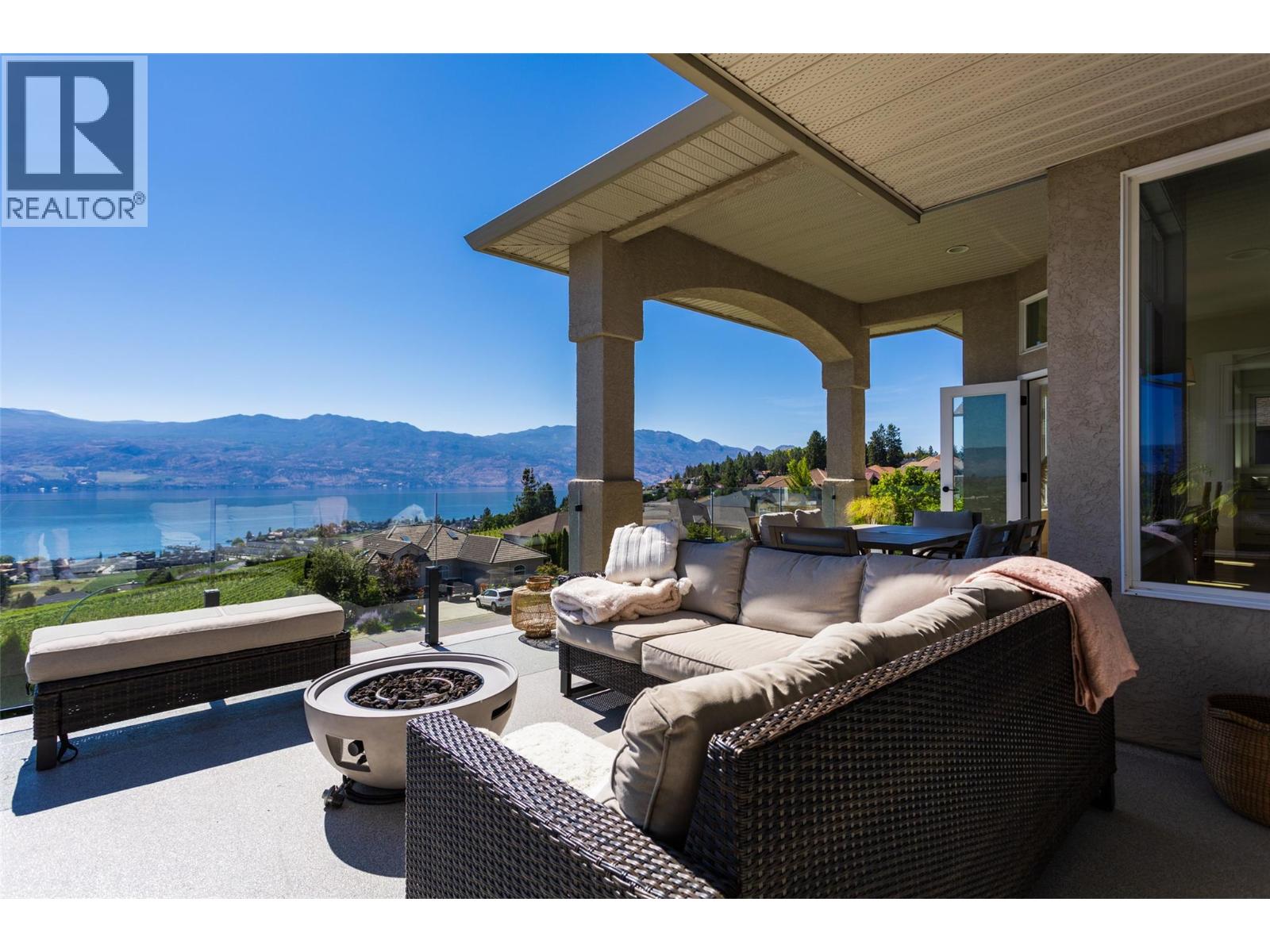  1608 Braeburn Court, West Kelowna