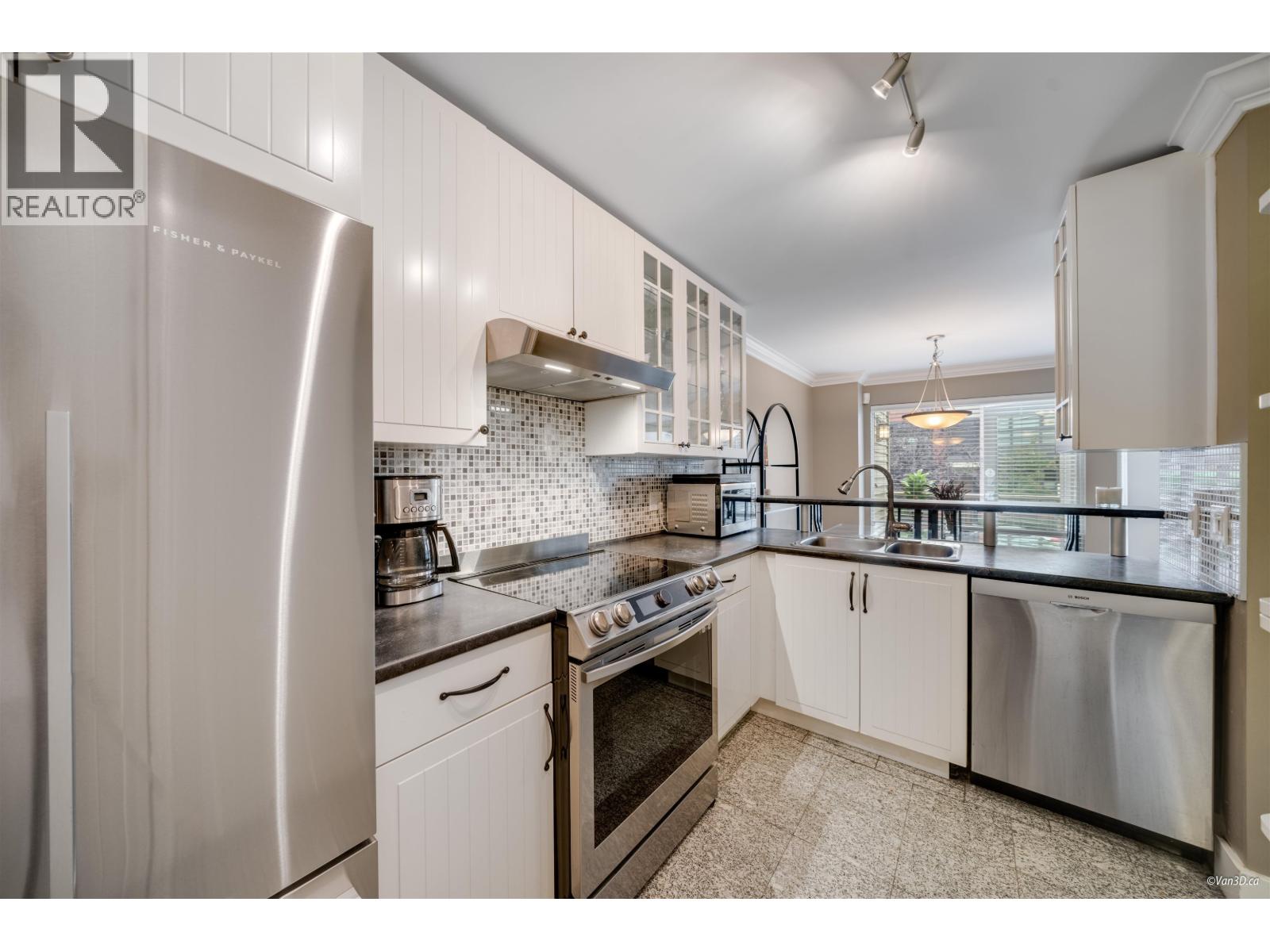 201 1100 W 7TH AVENUE, Vancouver