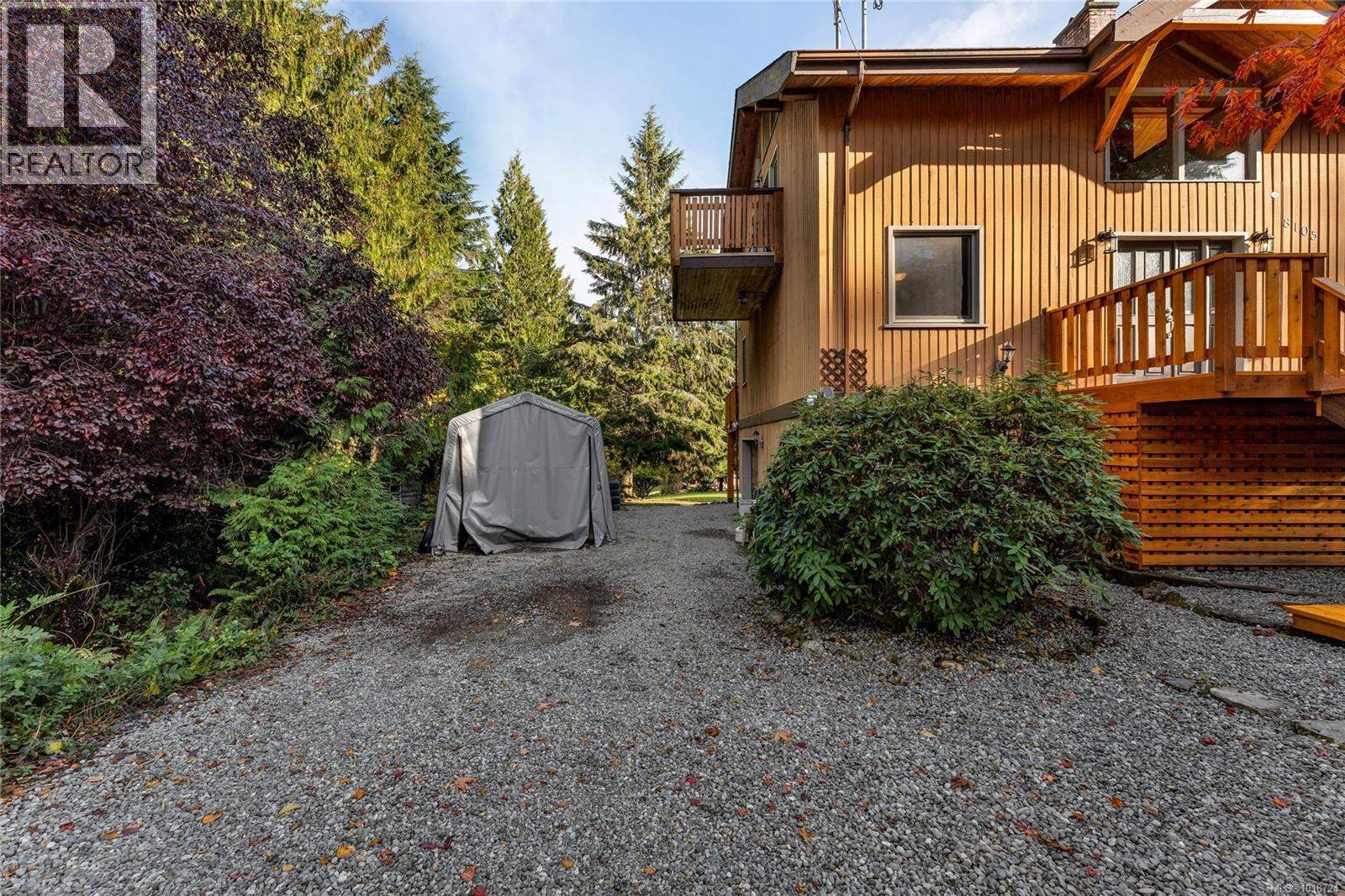 8105 Miracle Close, Youbou