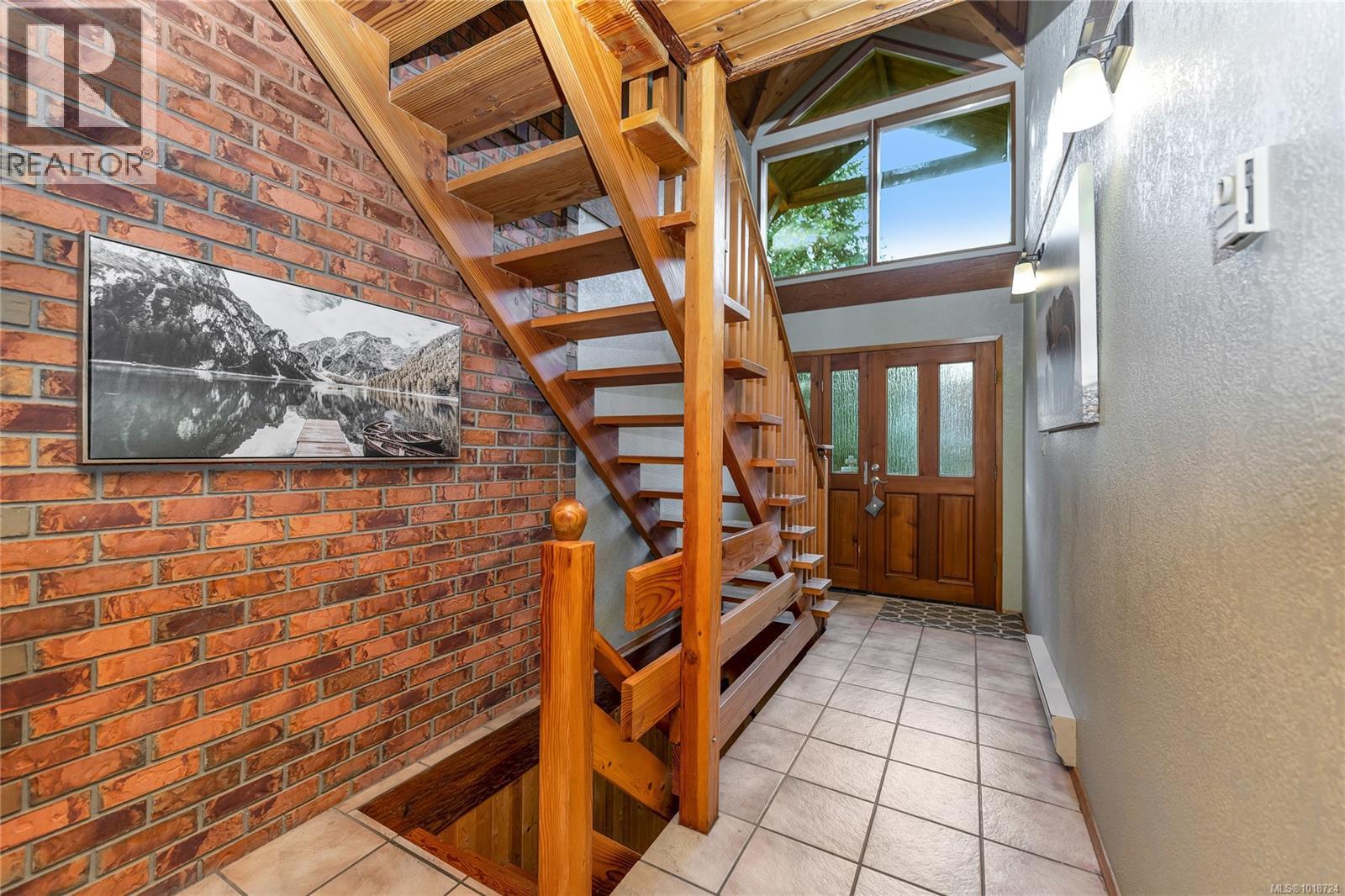 8105 Miracle Close, Youbou