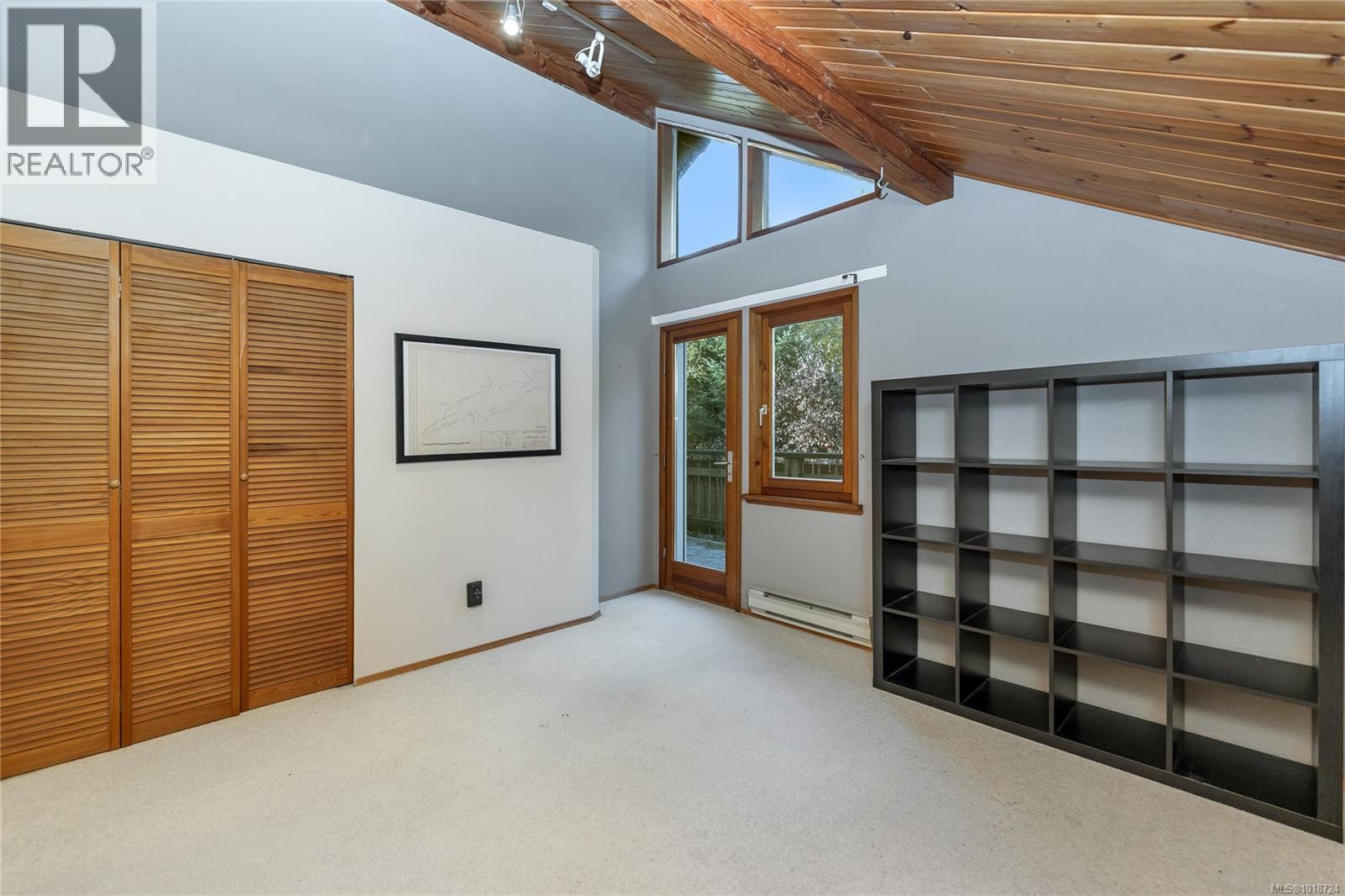 8105 Miracle Close, Youbou