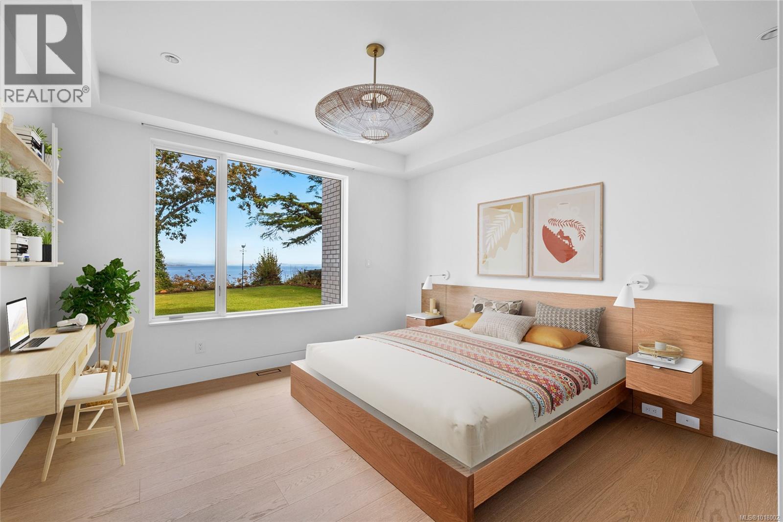  4570 Bissenden Place, Saanich