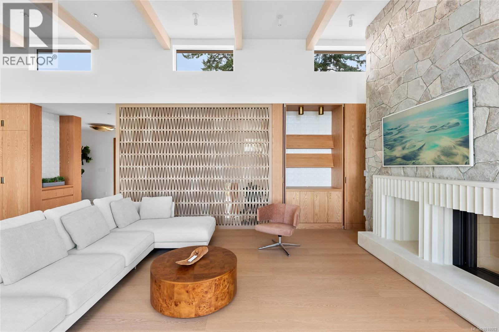  4570 Bissenden Place, Saanich