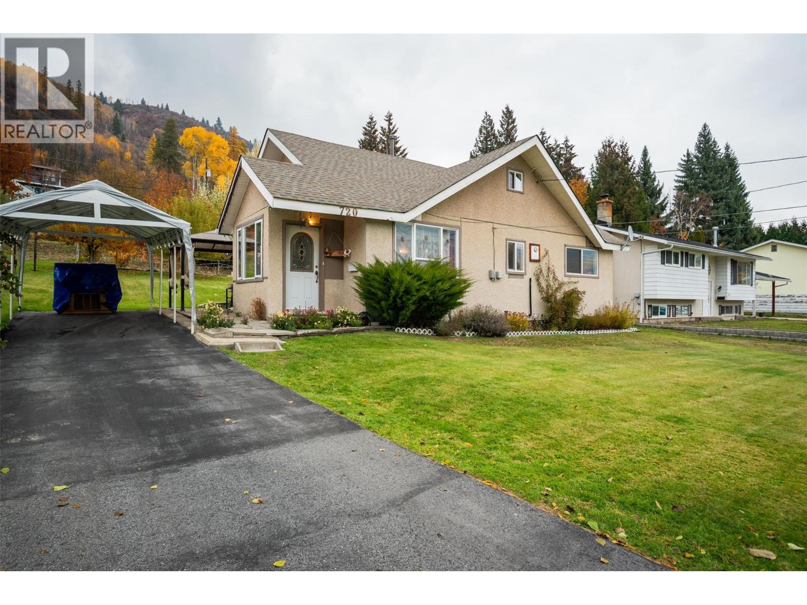 720 11th Avenue, Montrose