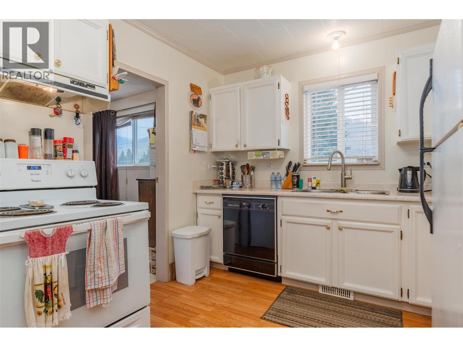 720 11th Avenue, Montrose