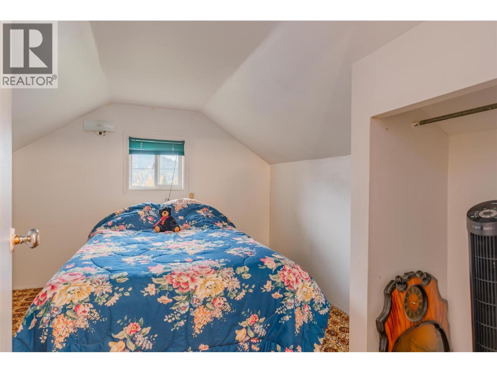 720 11th Avenue, Montrose