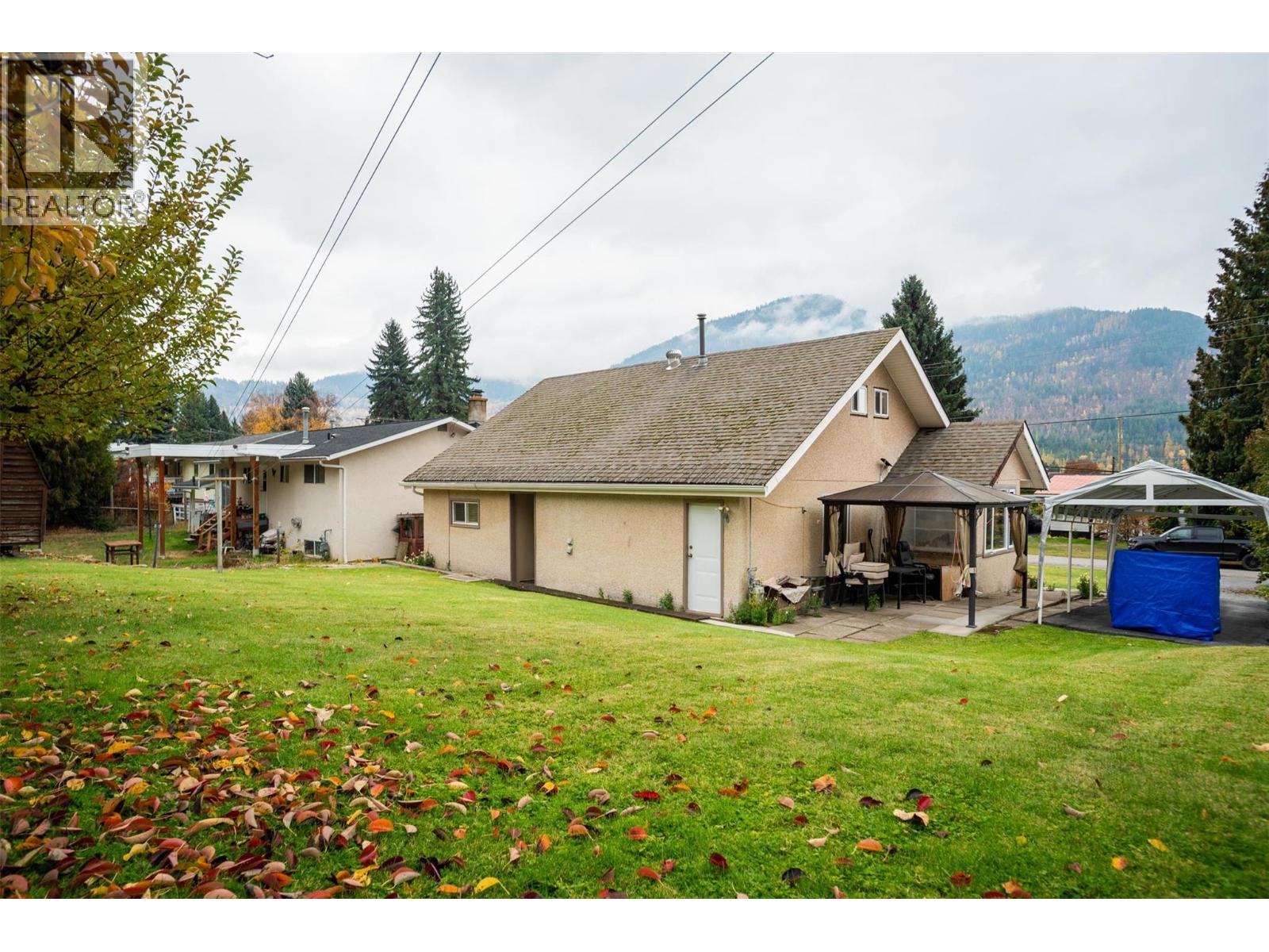 720 11th Avenue, Montrose