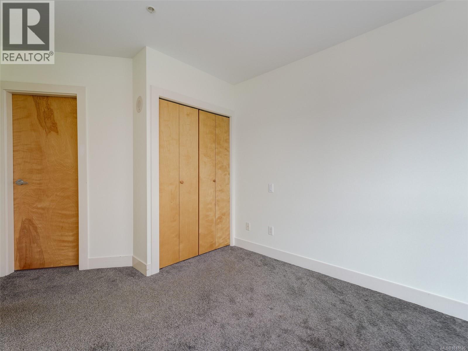 529 2745 Veterans Memorial Parkway, Langford