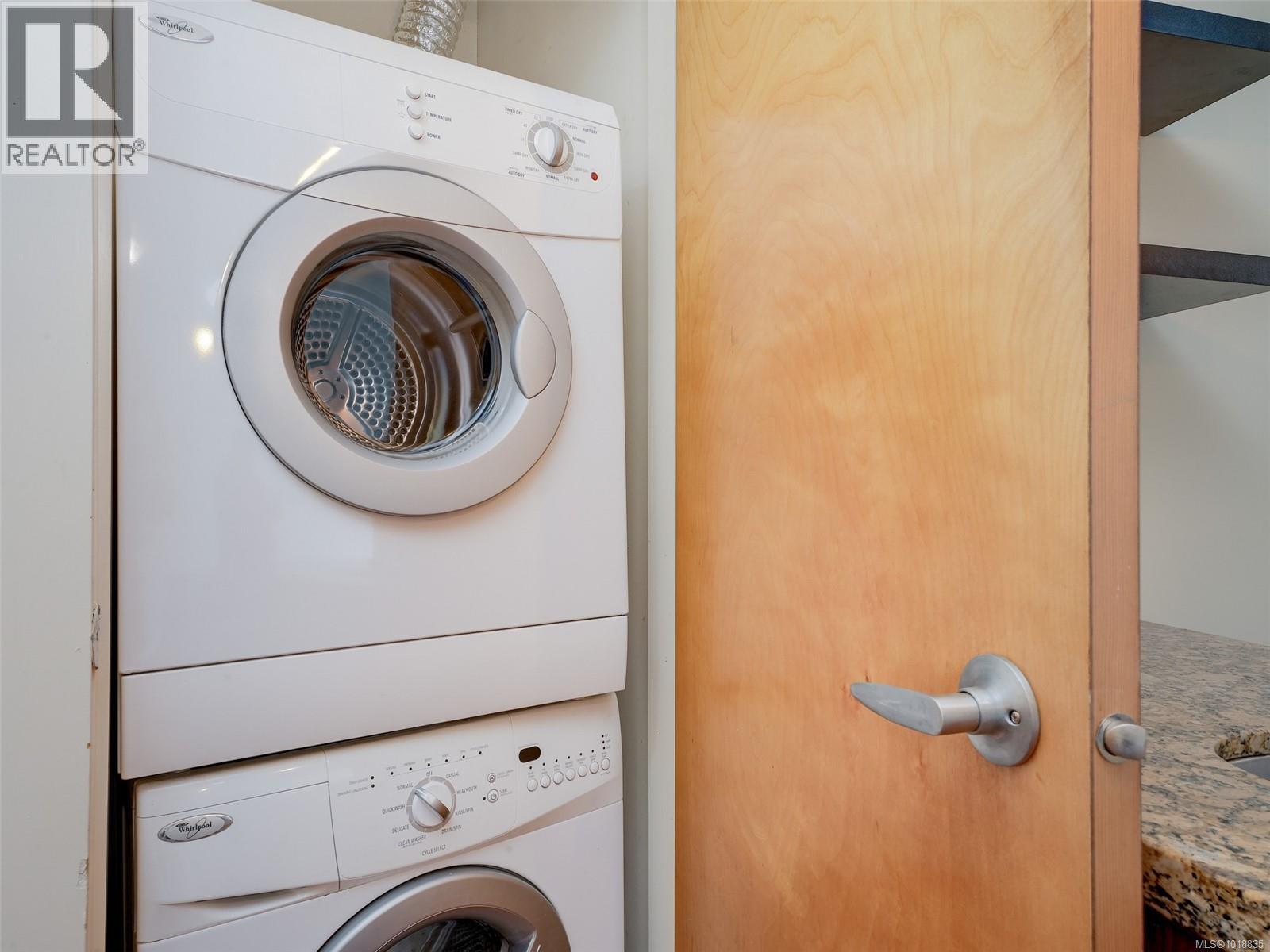 529 2745 Veterans Memorial Parkway, Langford