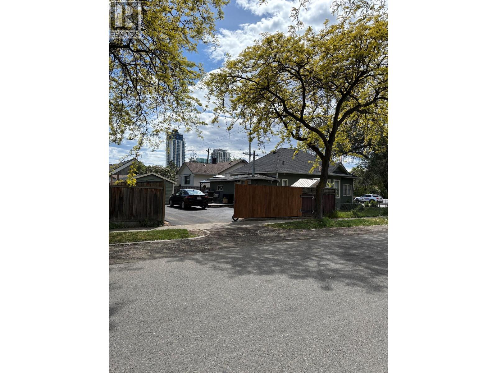  1333 Richter Street, Kelowna