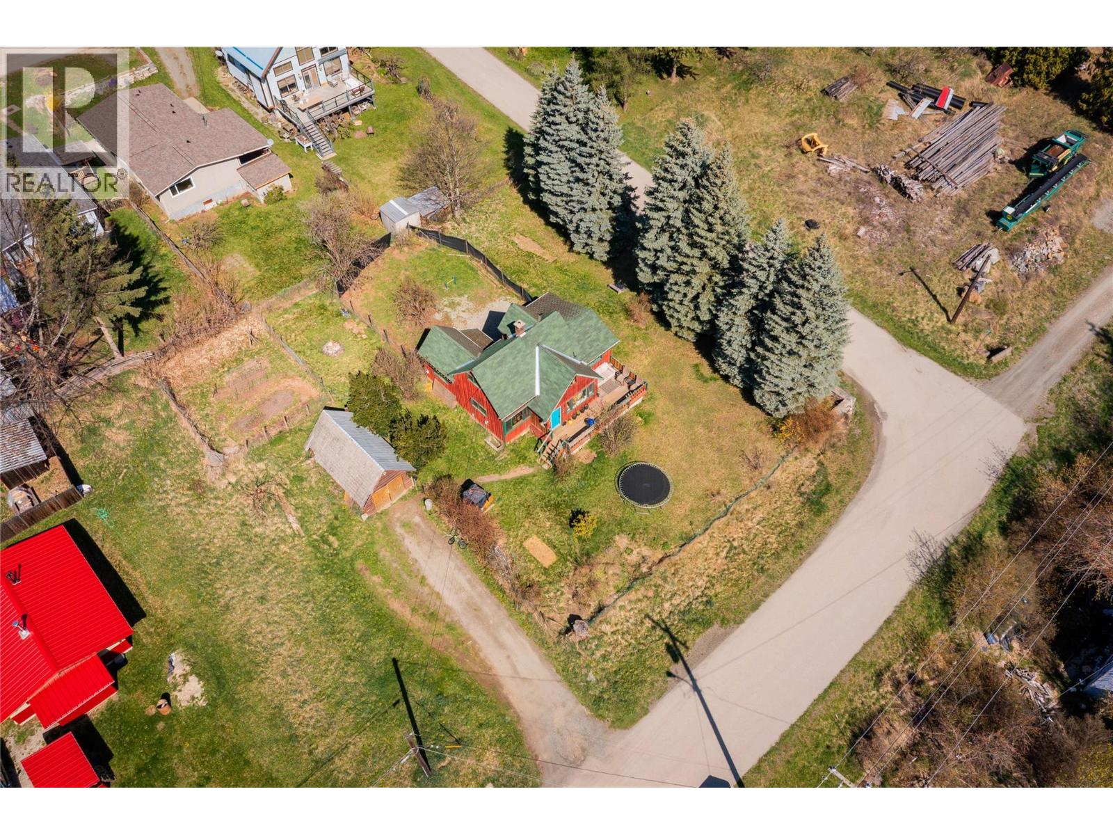 131 Washington Street N, Kaslo