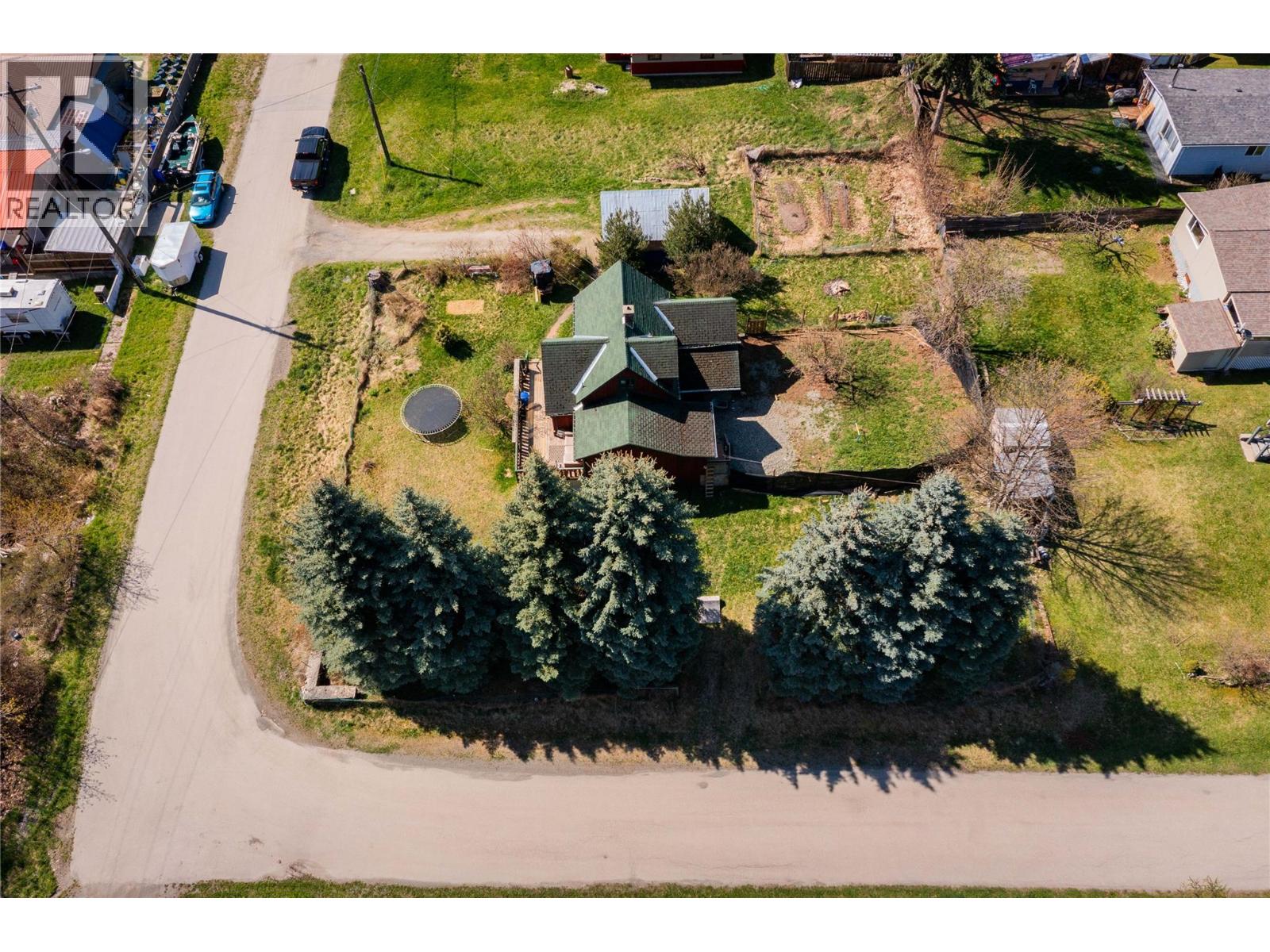 131 Washington Street N, Kaslo