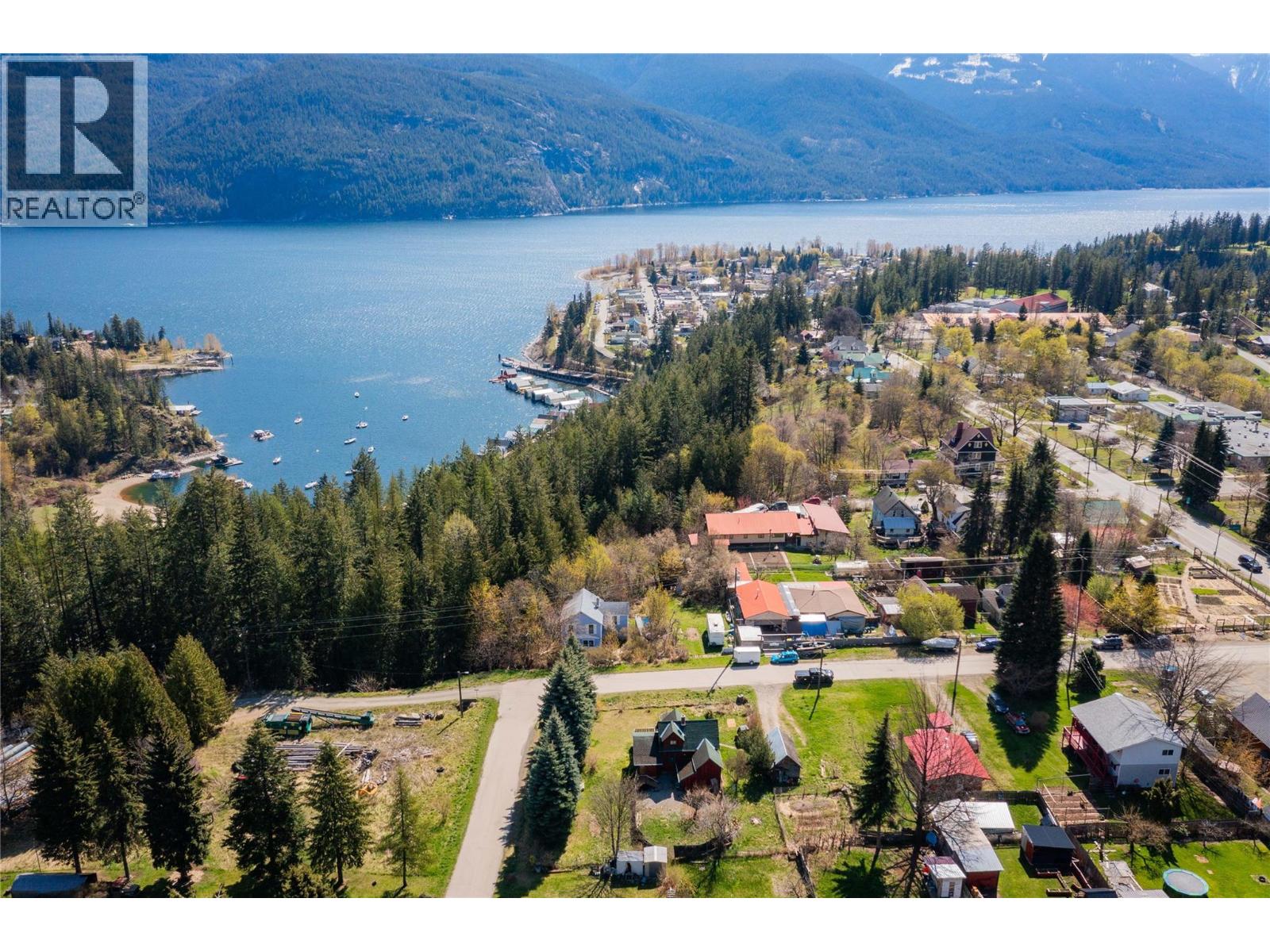 131 Washington Street N, Kaslo