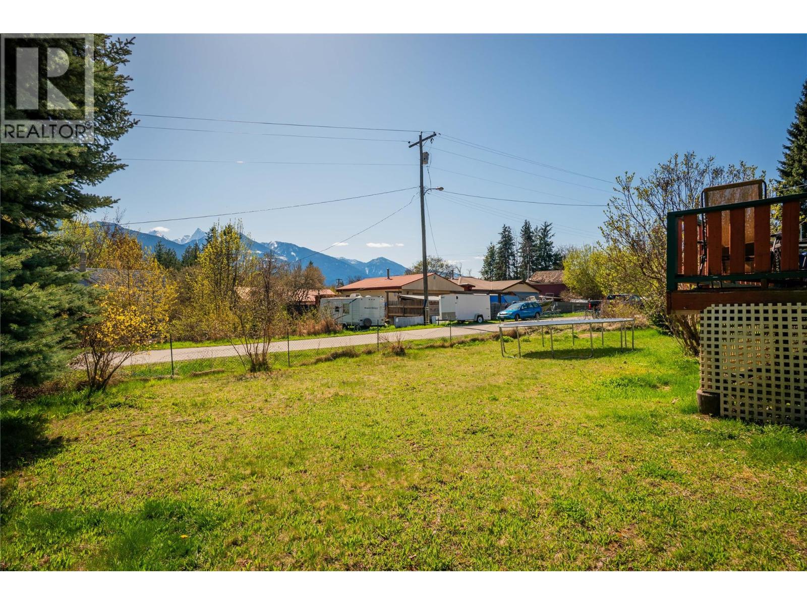 131 Washington Street N, Kaslo