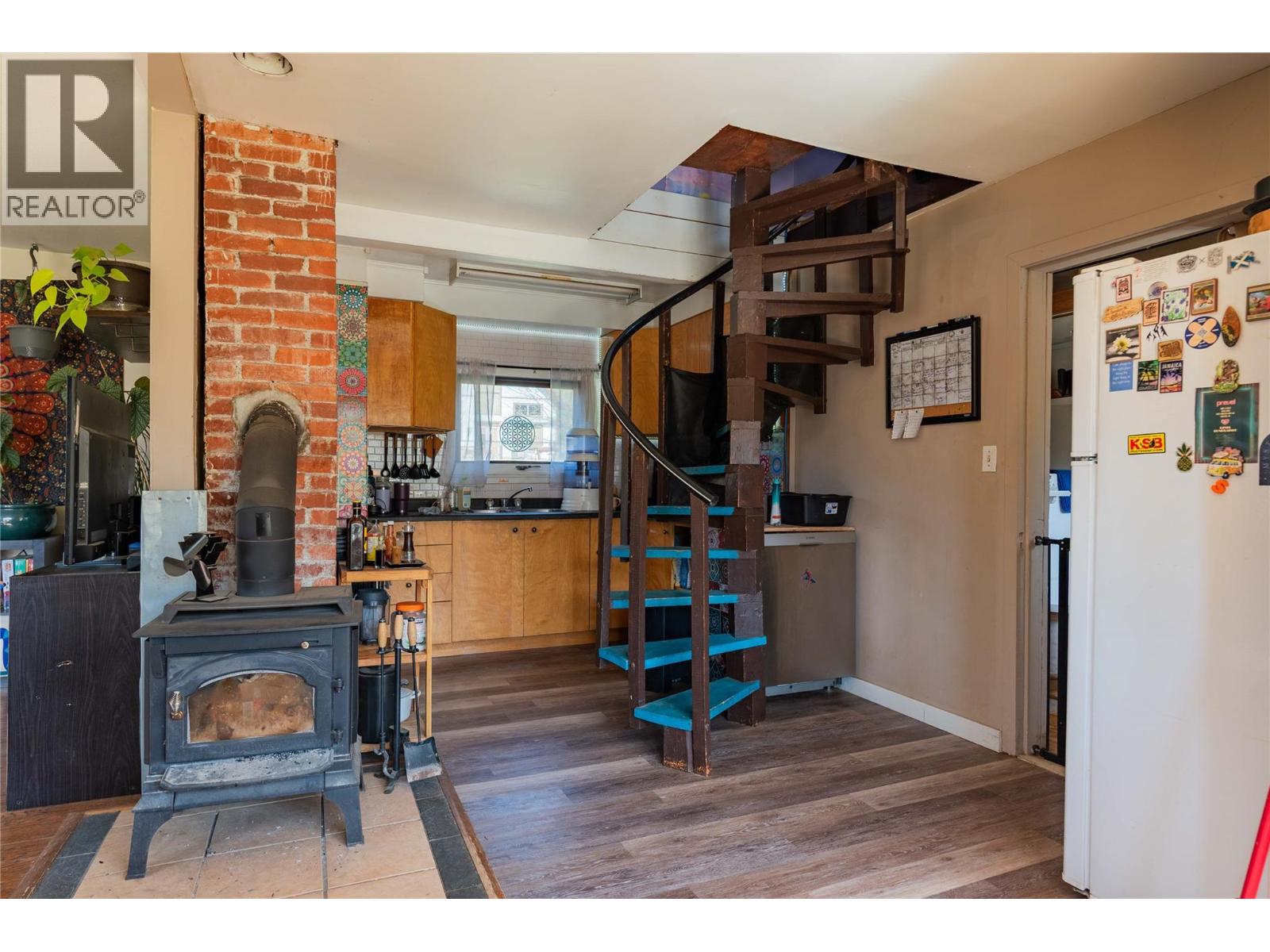 131 Washington Street N, Kaslo