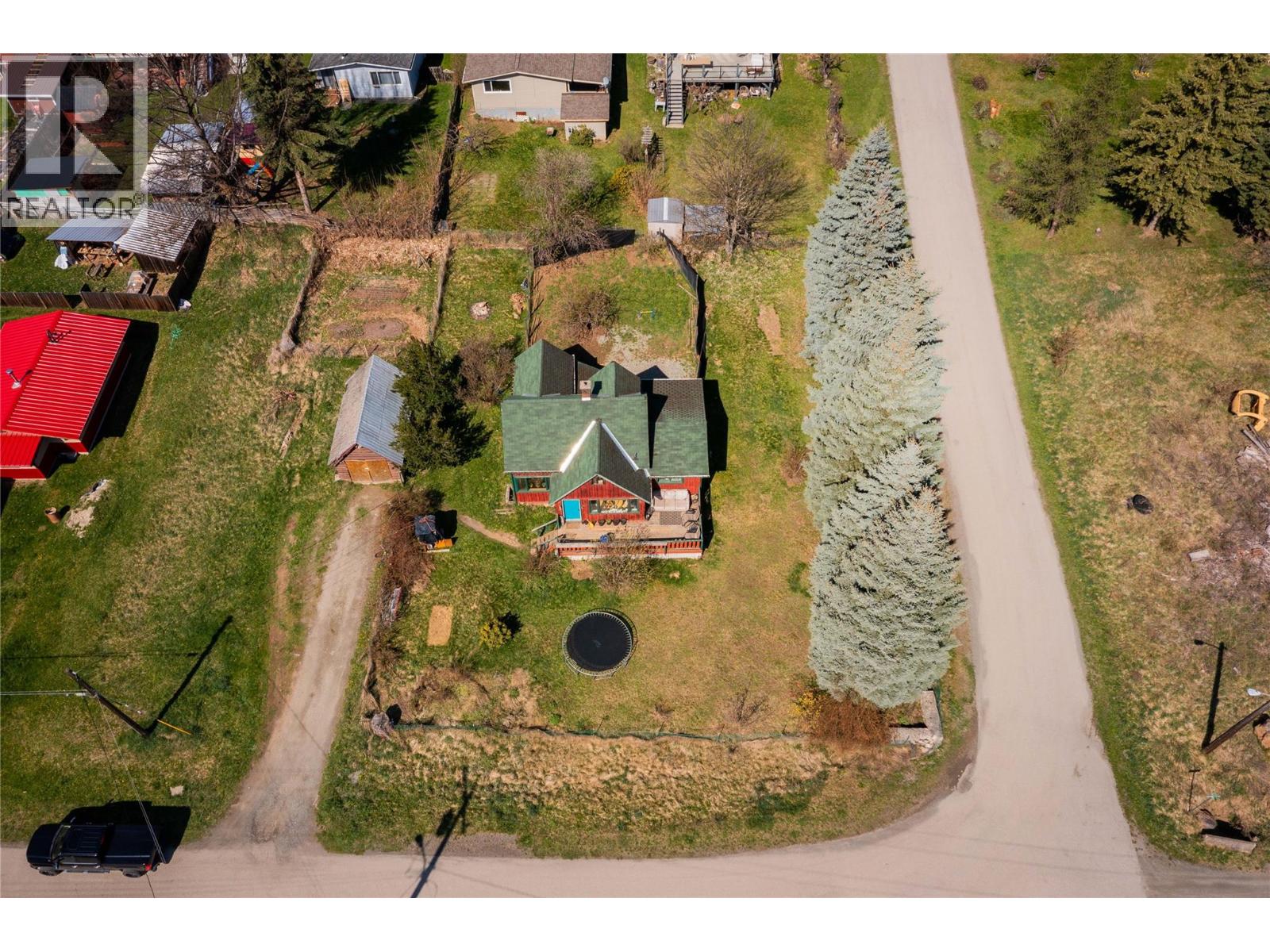 131 Washington Street N, Kaslo