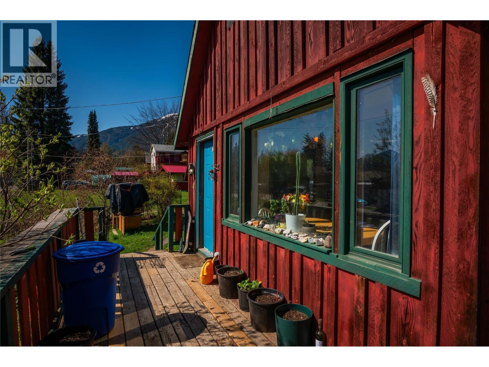 131 Washington Street N, Kaslo