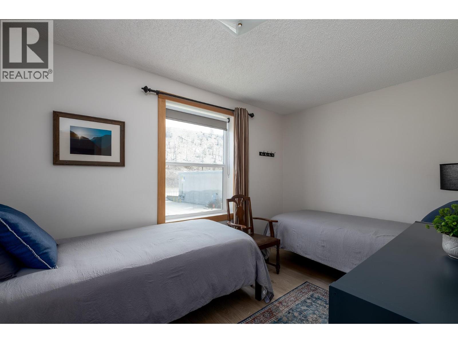 792 Rossland Avenue, Trail