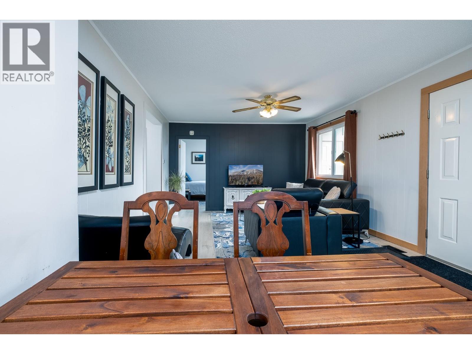 792 Rossland Avenue, Trail