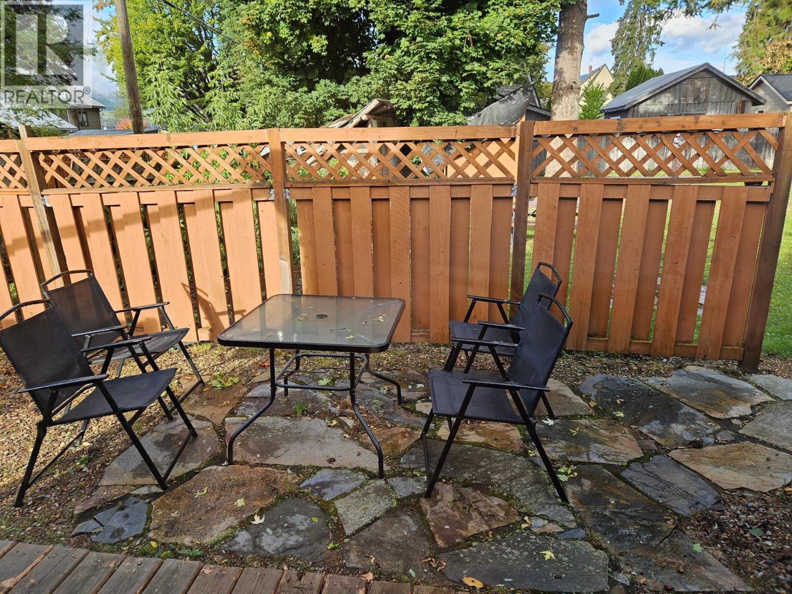 88 1ST  NW Avenue, Nakusp