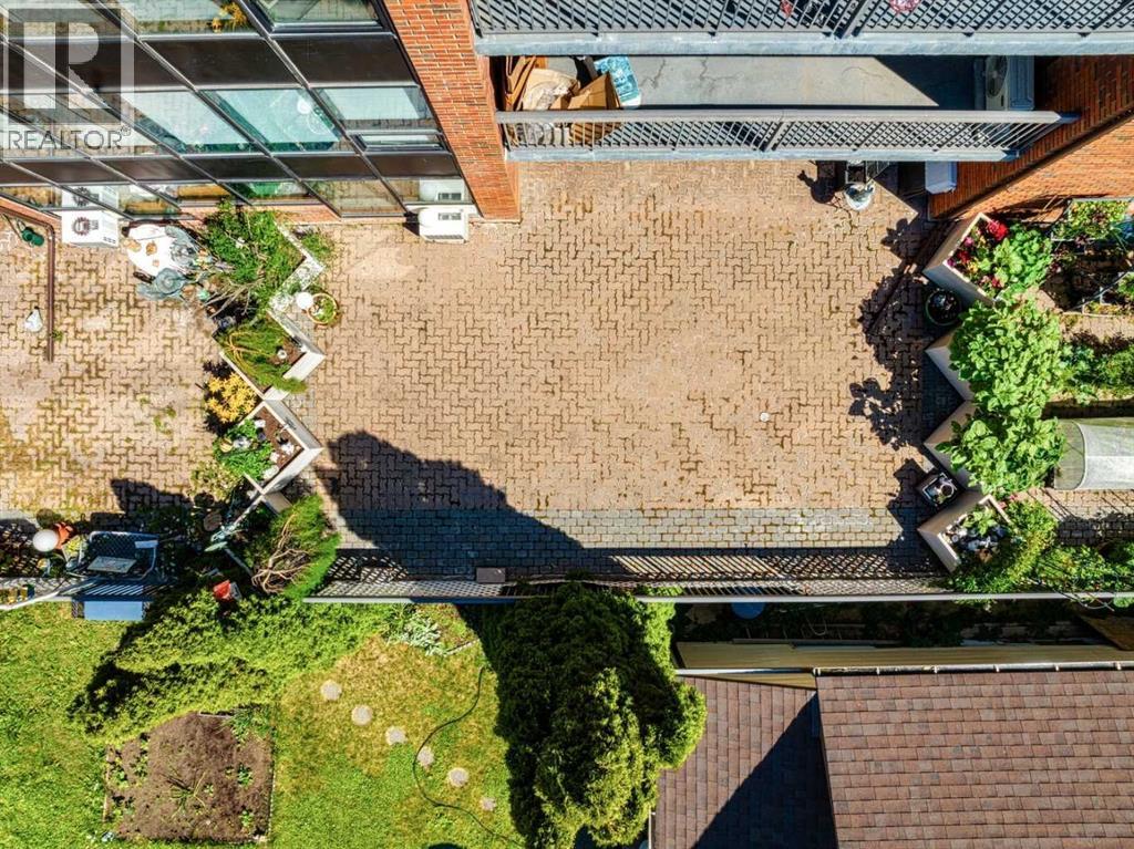 Single Family House for Sale in    Avenue NE Bridgeland/Riverside Calgary 