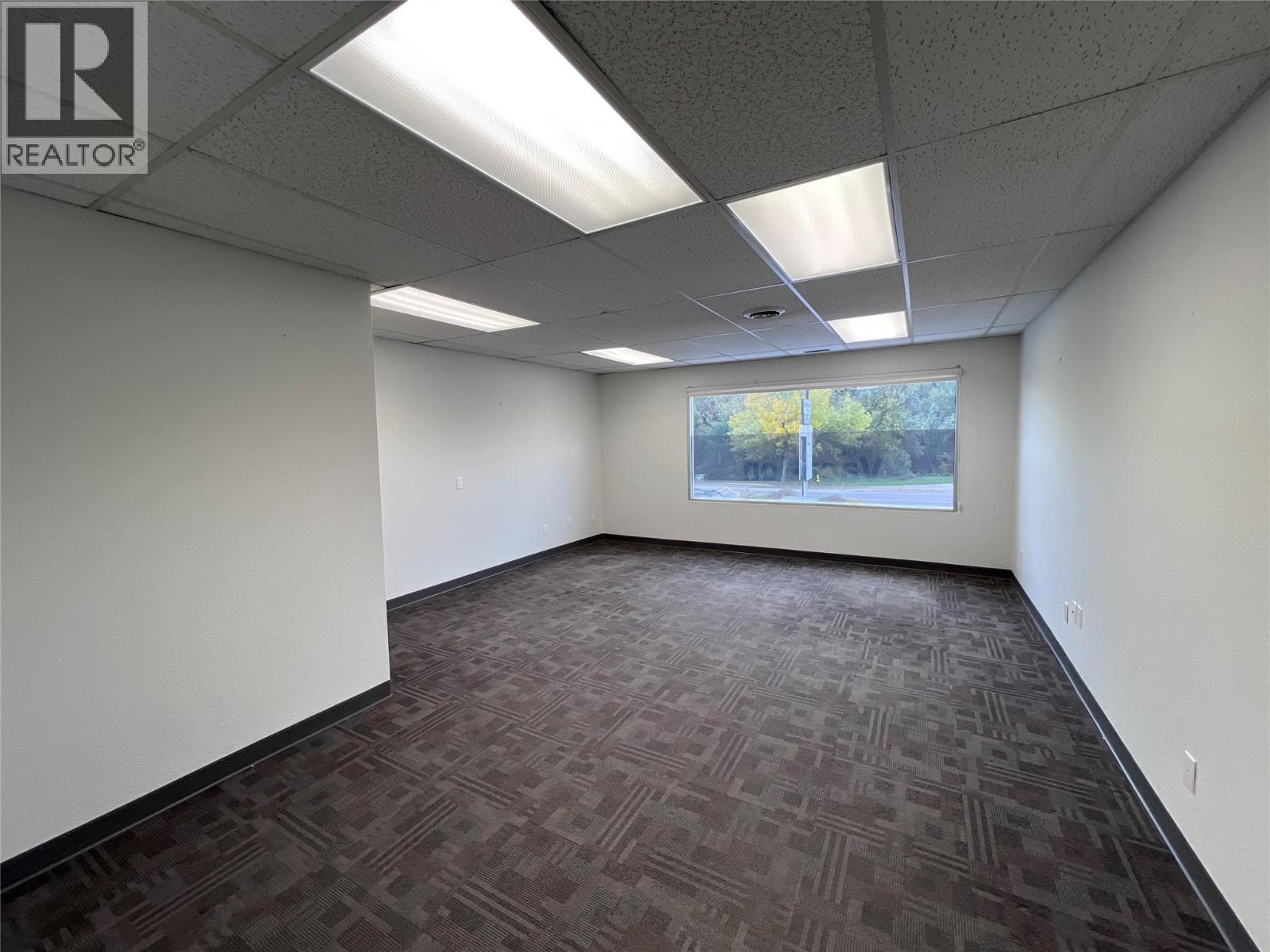 202 1579 Sutherland Avenue, Kelowna